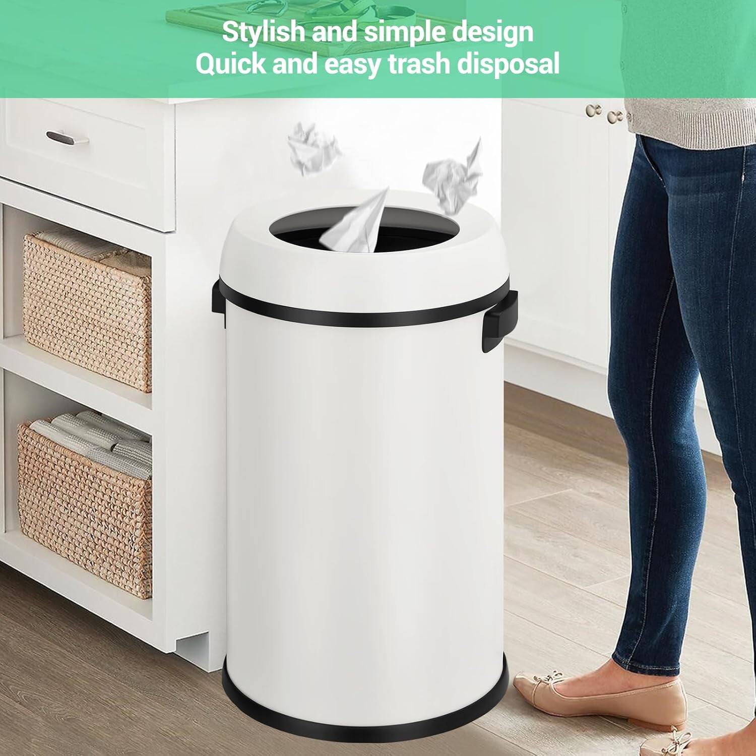 Stylish and simple design  
Quick and easy trash disposal