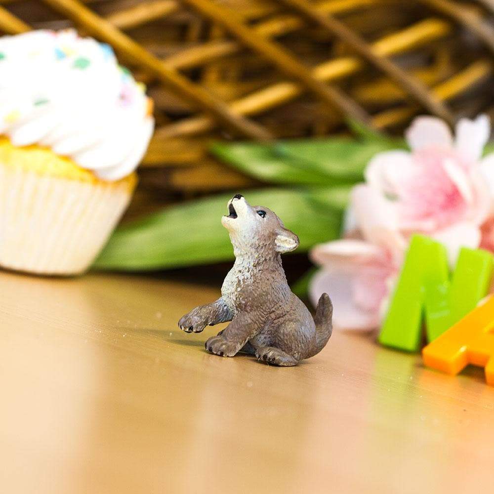 Back. Safari Ltd. - Wolf Pup Toy Figurine.