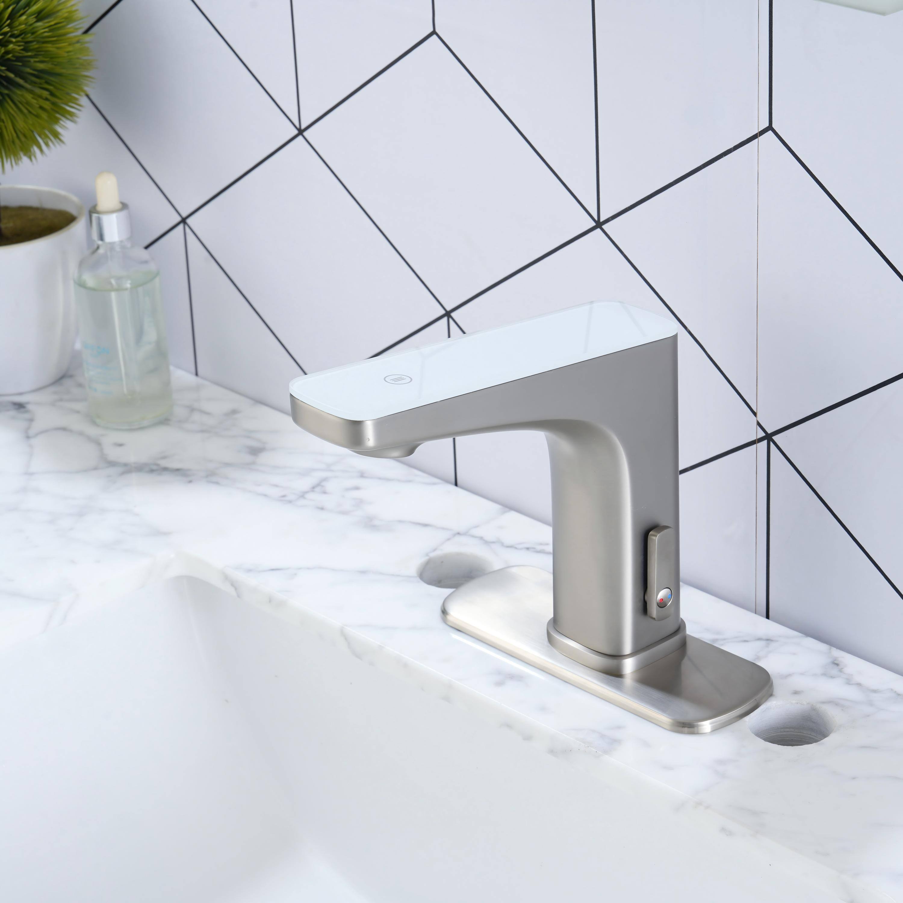 Left. Mondawe - Dual-Sensor Touchless Bathroom Sink Faucet with Temperature Display - Brushed Nickel.