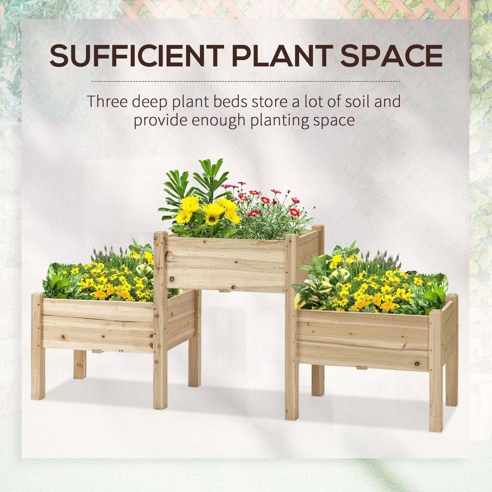 SUFFICIENT PLANT SPACE
Three deep plant beds store a lot of soil and provide enough planting space
