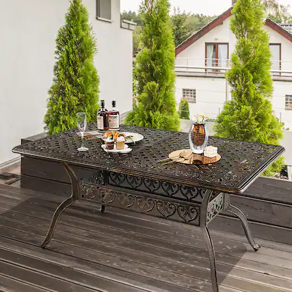 The text on the image reads:
"LY KISKY S0N"