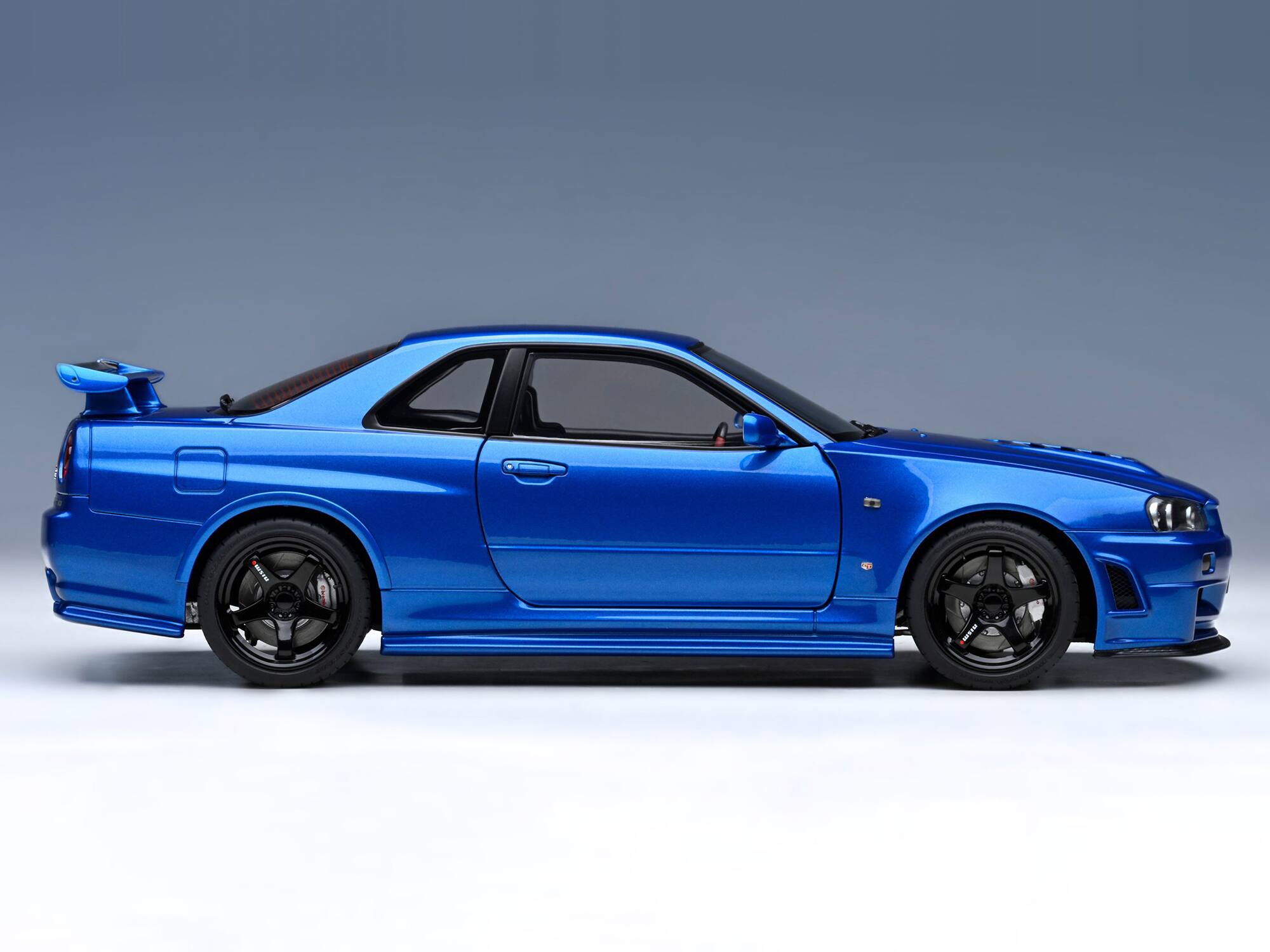 Alt View 6. Autoart - Nissan Skyline GT-R R34 Nismo Z-TUNE RHD (Right Hand Drive) Bayside Blue 1/18 Model Car by Autoart.