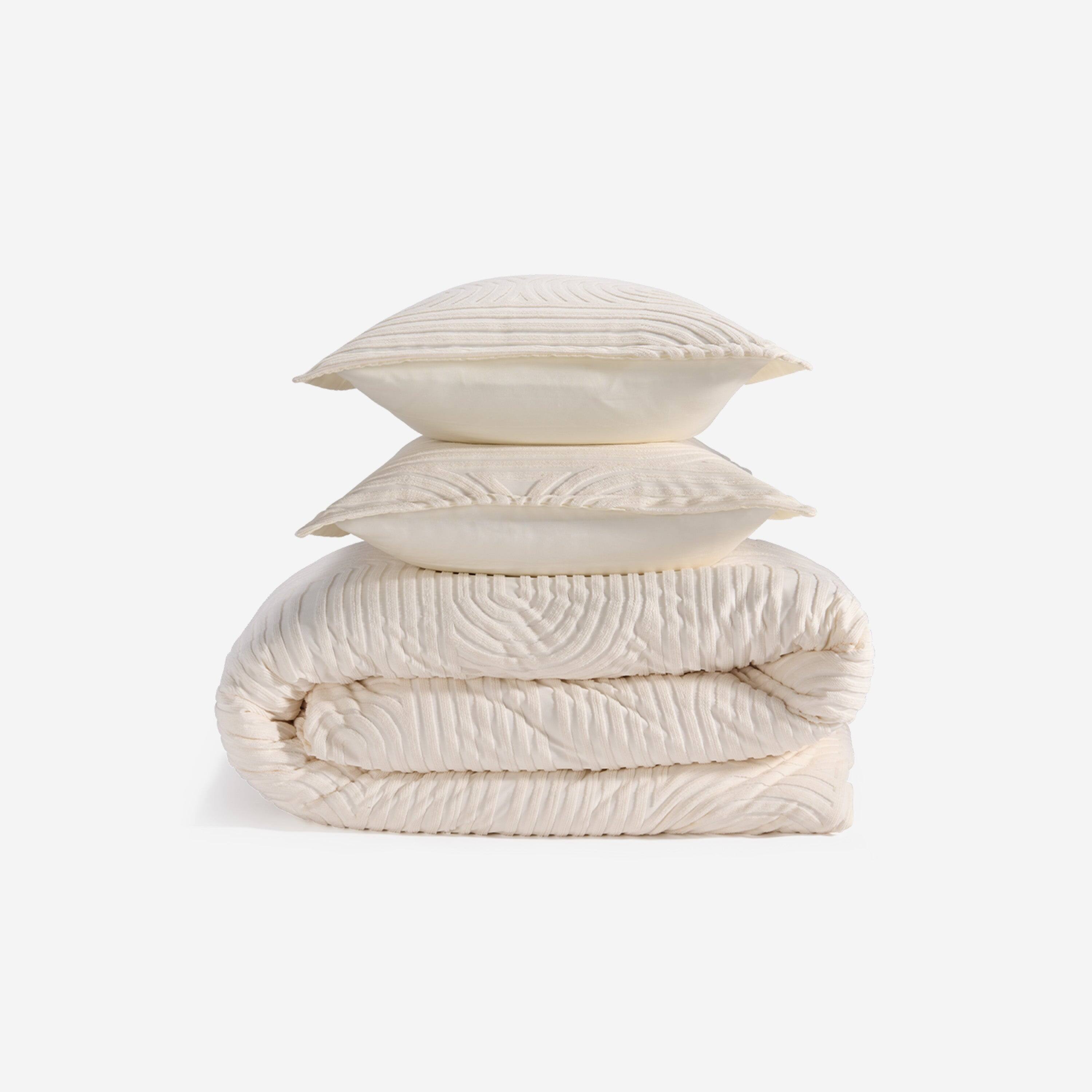 Angle. Bedgear - Performance® Duvet & Sham Set - Racetrack - Light Grey, Queen - light-grey.