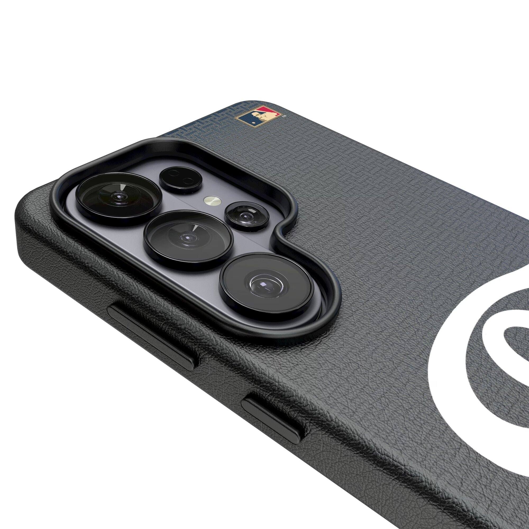 Alt View 2. Keyscaper - Chicago White Sox Cooperstown Collection Road 1919-1921 Galaxy Magnetic Bump Case - S25 Ultra - Black.