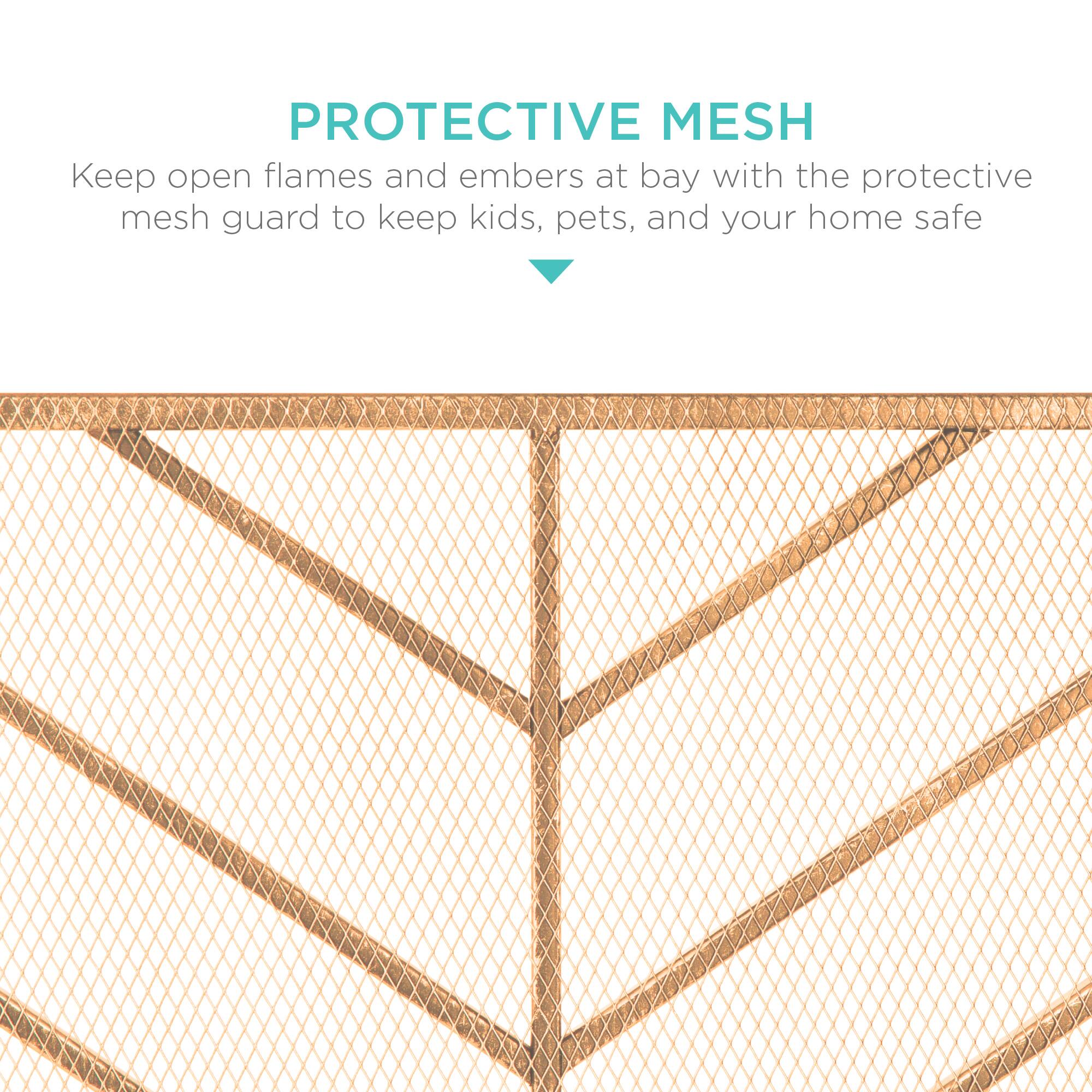**Protective Mesh**

Keep open flames and embers at bay with the protective mesh guard to keep kids, pets, and your home safe.