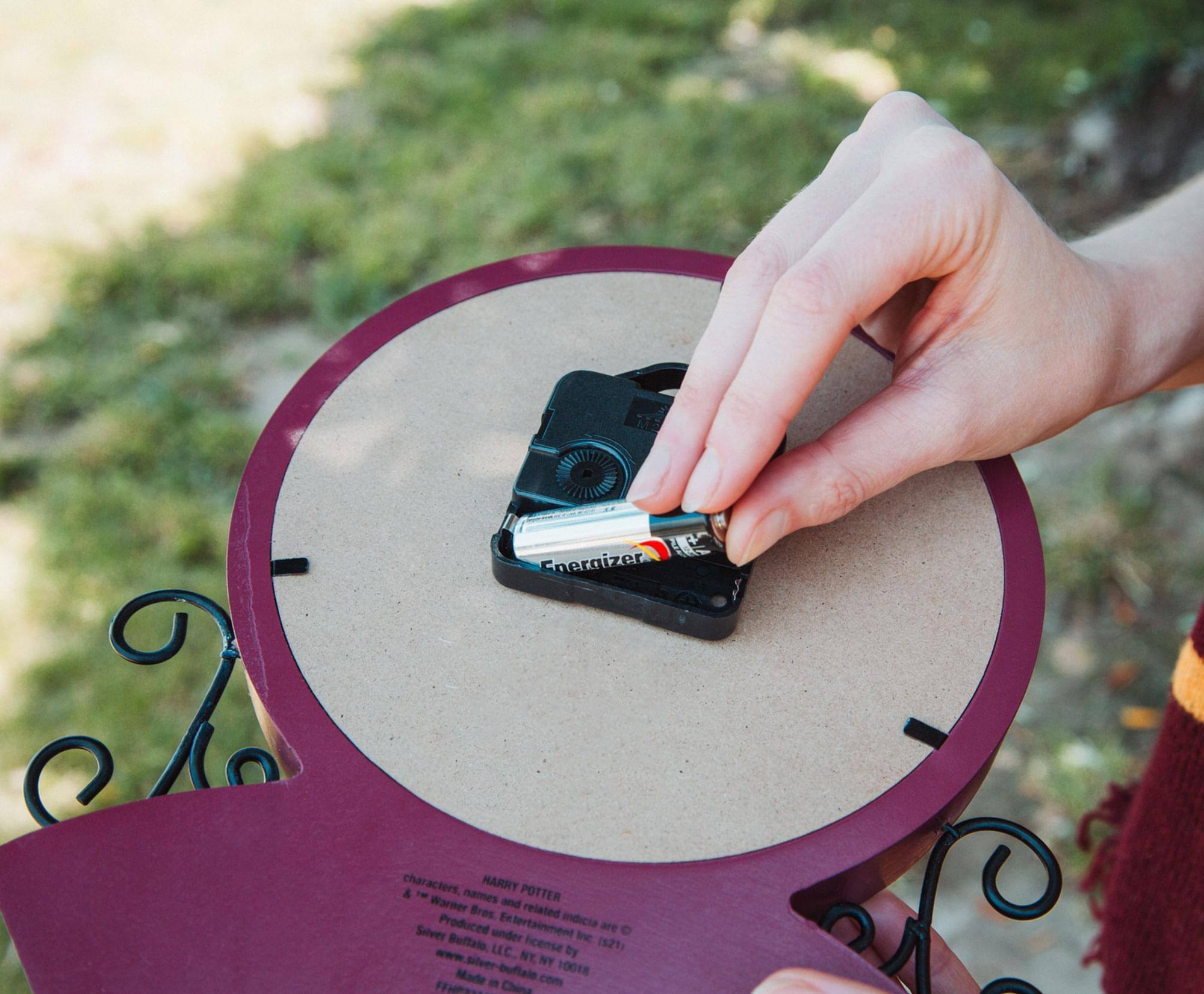 + E Energizer characters. HARRY & T Warner names and POTTER Bros related indicia Salver Produced under Entertainment Inc are e Buffalo C. license by (521) www.silver-buffalo NT NY Made 10018 - com FFuesn Chies