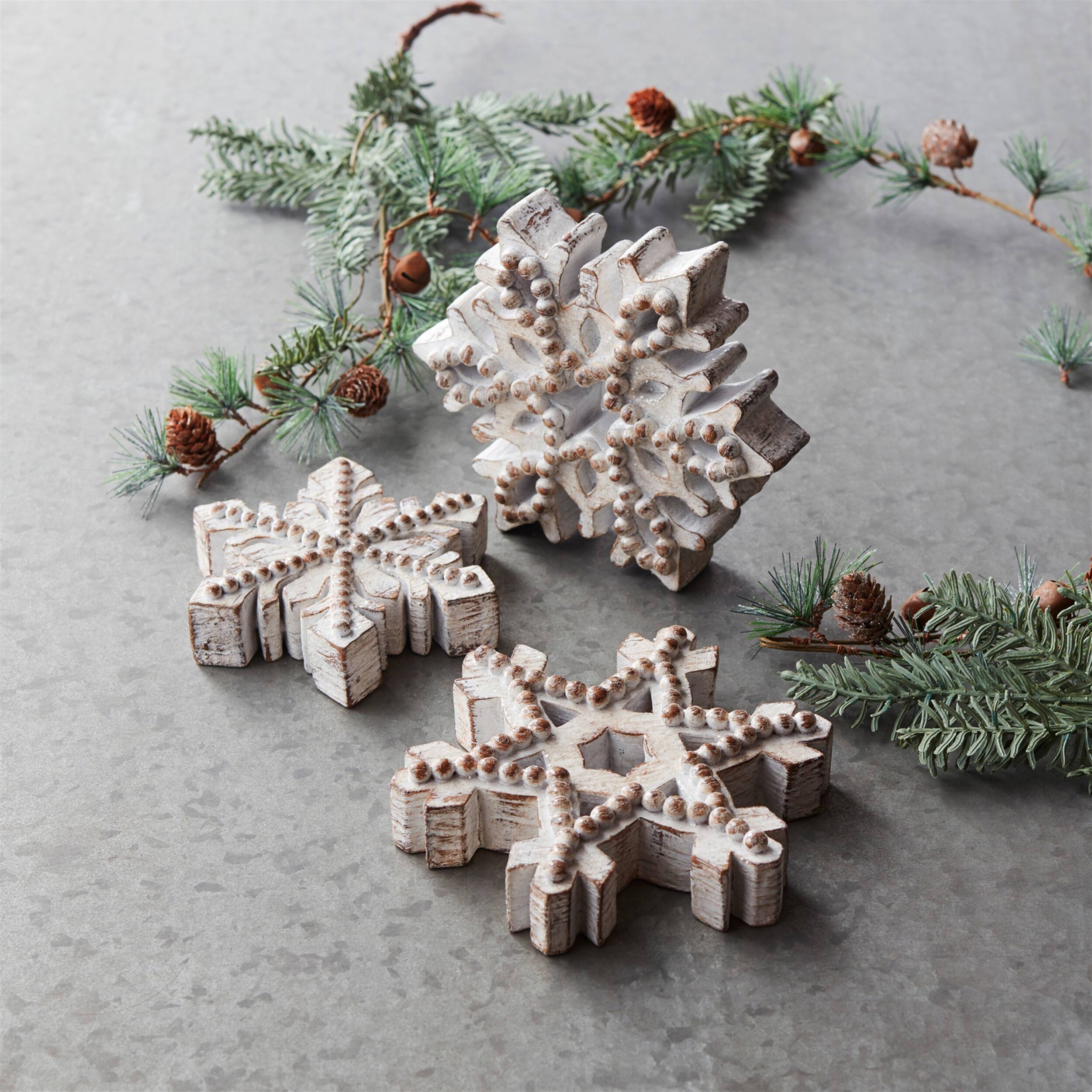 Angle. BreeBe - Beaded Wood Design Snowflake Decor (Set of 3) - Brown, White.