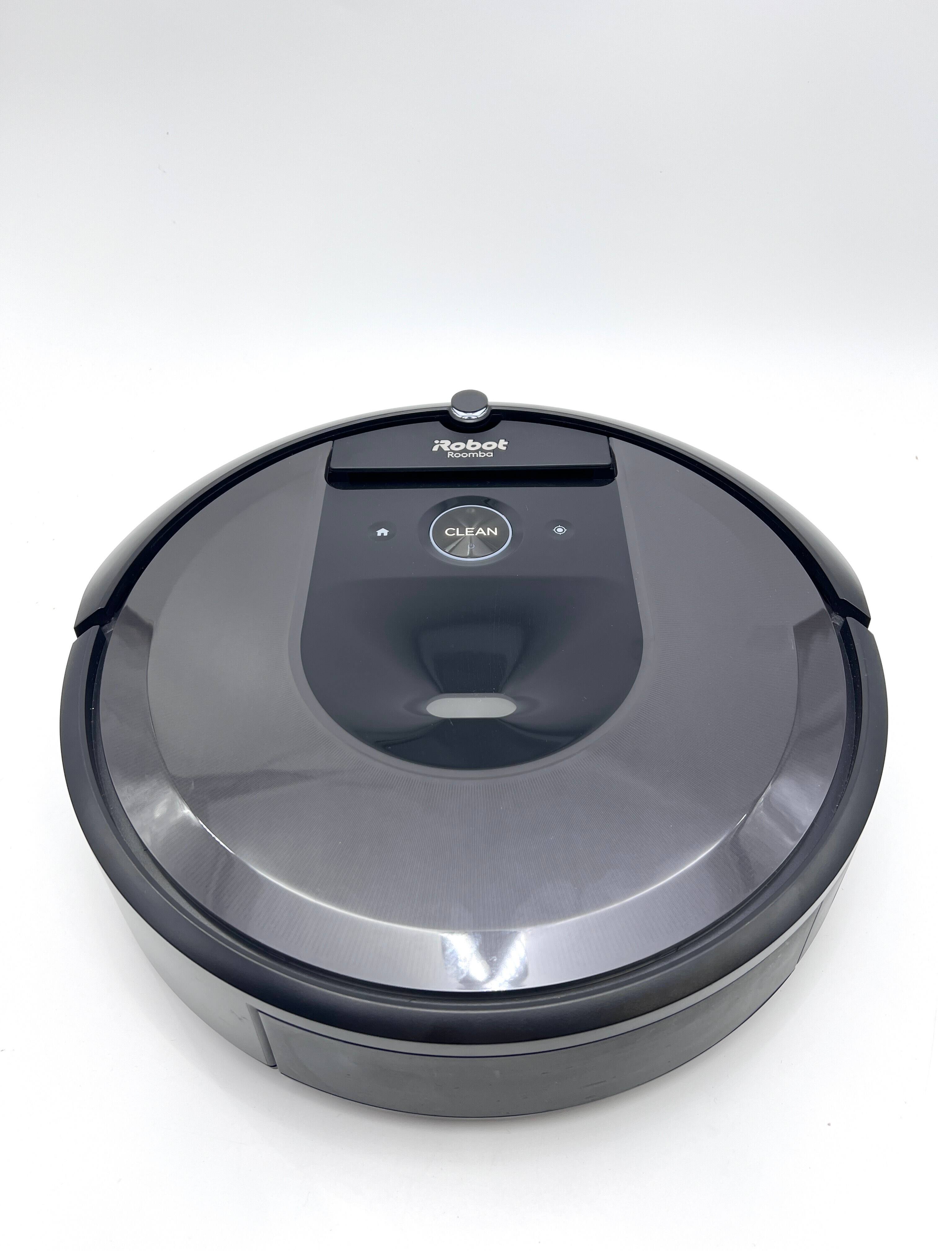 iRobot - Refurbished Excellent - Roomba i7 (7150) Robot Vacuum- Wi-Fi Connected Smart Mapping I715920