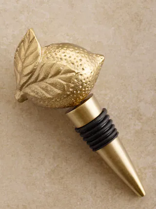 Front. GAURI KOHLI - Bergen Wine Bottle Stopper - Matte gold.