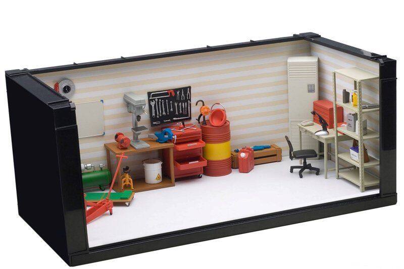 Alt View 4. Autoart - Garage Kit Set for 1/18 Scale Models by Autoart.