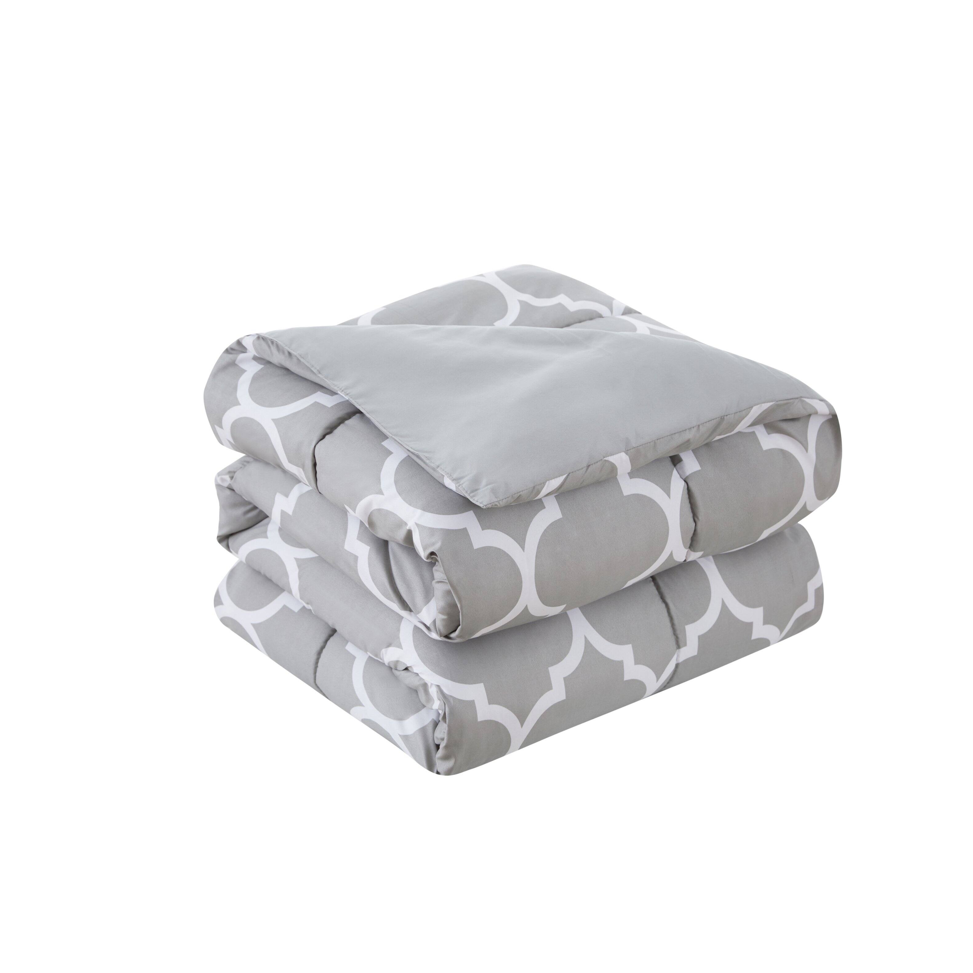 Angle. Kathy Ireland - Kathy Ireland 6 Piece Trellis Oversized Comforter Set - Silver.