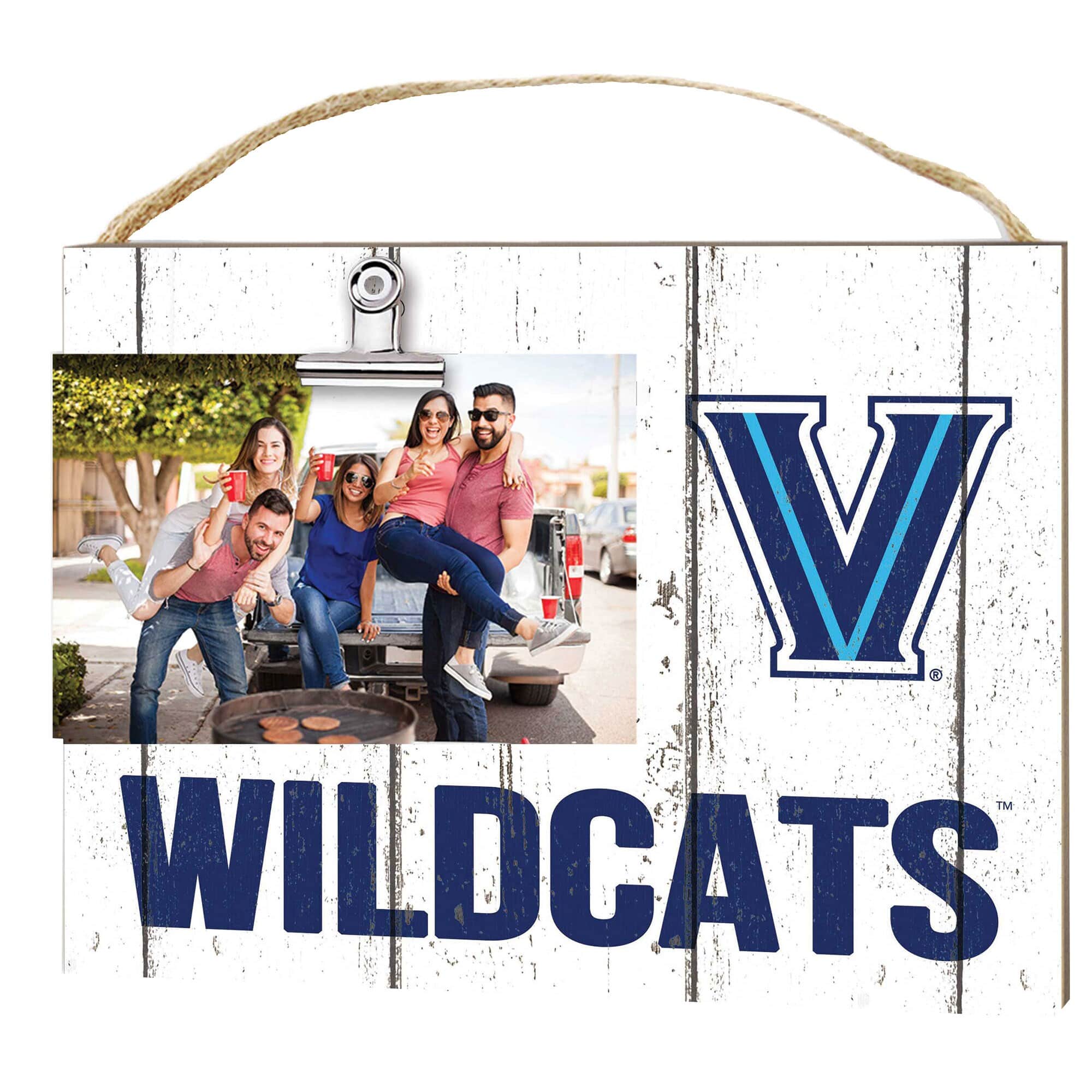 "Jardine - Villanova Wildcats 8"" x 10"" Weathered Clip It Frame - White" price history on PriceWatchPro