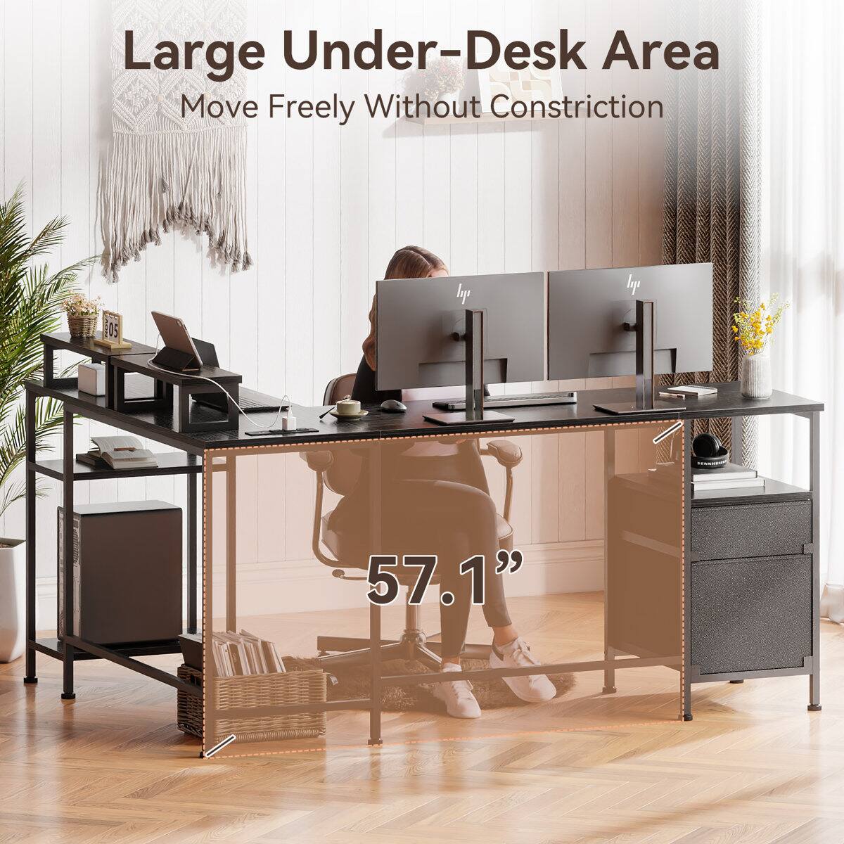 Large Under-Desk Area  
Move Freely Without Constriction  
57.1"