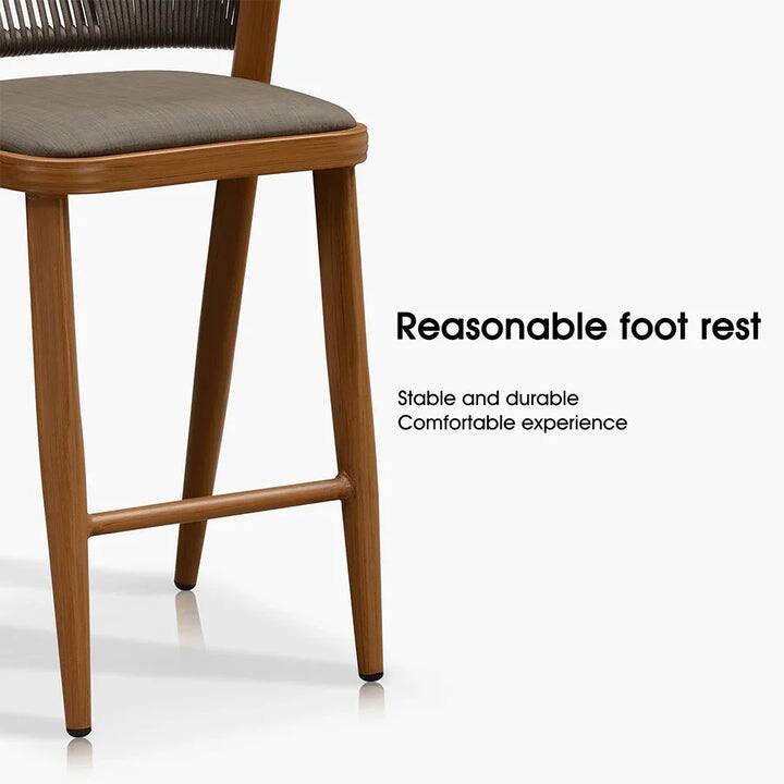 Reasonable foot rest  
Stable and durable  
Comfortable experience