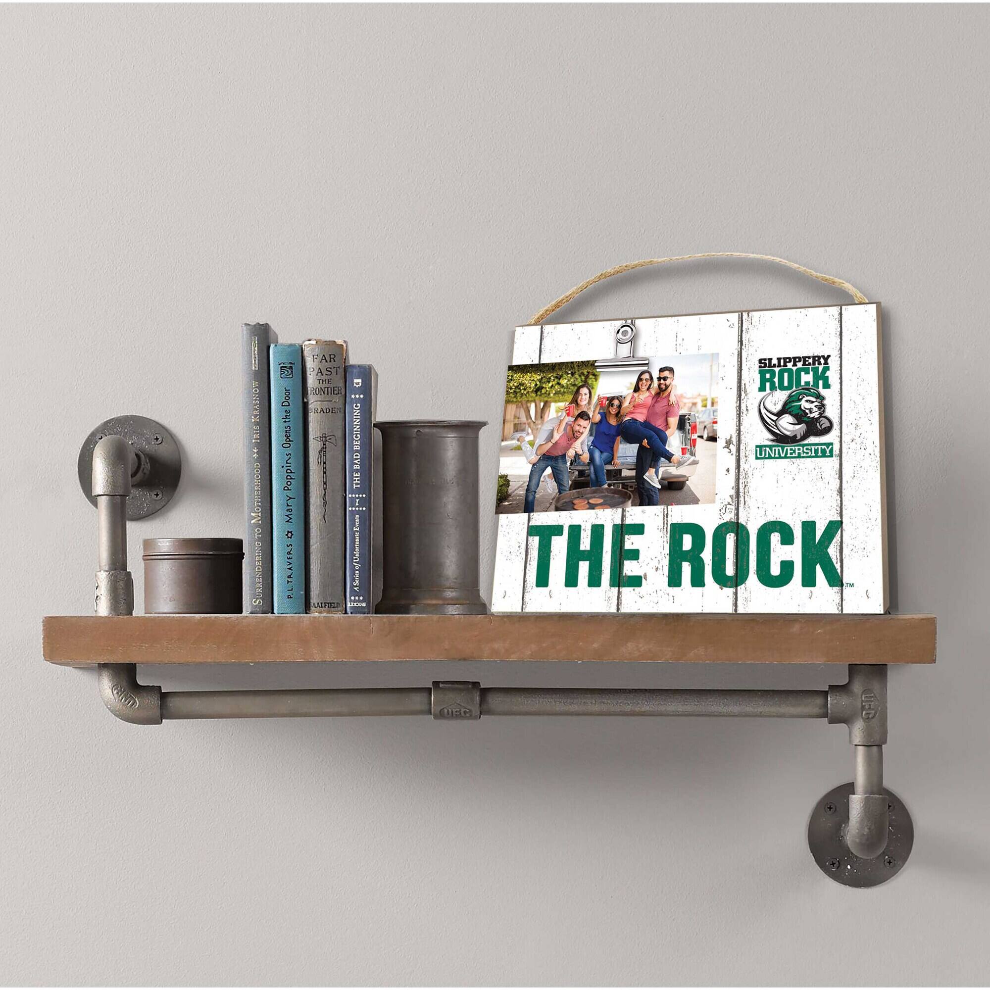 ALOMGEEEN .. :  P SURIEDERDIO F Door the Open Poppir Mary o PLTRAVEAS PAR AST THE UTID I SAME RECINNING BAD THE BAL I ers - !  I SLIPPERY ROCK UNIVERSITY THE ROCK DEC