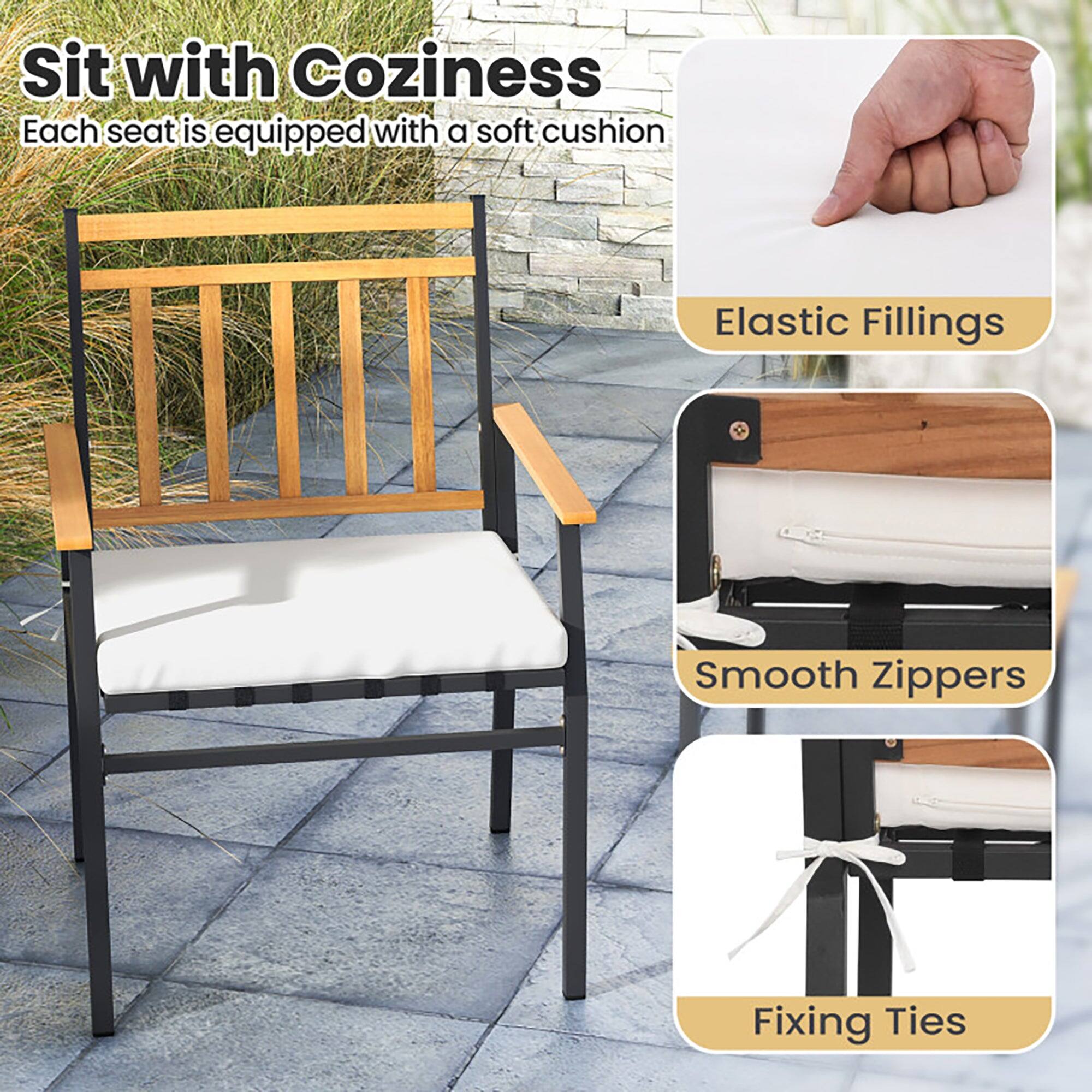 Sit with Coziness  
Each seat is equipped with a soft cushion  
Elastic Fillings  
Smooth Zippers  
Fixing Ties