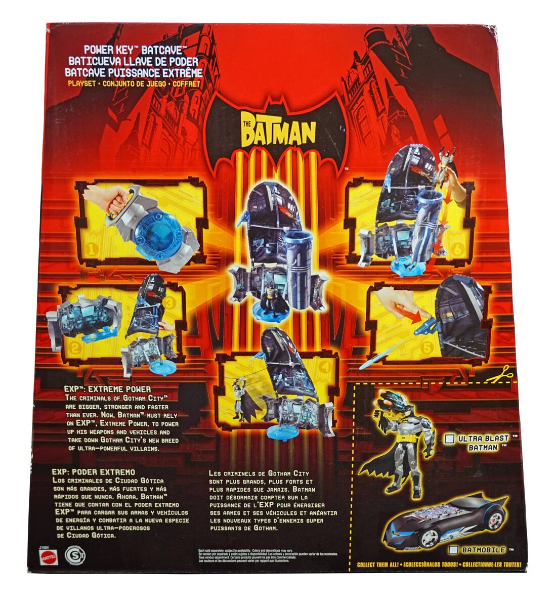 **POWER KEY "BATCAVE"**  
BATCAVE LLAVE DE PODER  
BATCAVE PUISSANCE EXTREME  
PLAYSET - CONJUNTO DE JUEGO - COFFRET  

**BATMAN**  

**EXP EXTREME POWER**  
THE CRIMINALS OF GOTHAM CITY ARE BIGGER, STRONGER AND FASTER THAN EVER. NOW, BATMAN MUST RELY ON EXP EXTREME POWER TO POWER UP HIS HEAVY WEAPONS AND VEHICLES AND TAKE DOWN GOTHAM CITY'S NEW BREED OF ULTRA-POWERFUL VILLAINS.  

EXP: PODER EXTREMO  
Los criminales de Ciudad Gotica son más grandes, más fuertes y más rápidos que nunca. Ahora, Batman tiene que contar con el poder extremo EXP para cargar sus armas y vehículos de energía y combatir a la nueva especie de villanos ultra-poderosos de Ciudad Gotica.  

LES CRIMINELS DE GOTHAM CITY SONT PLUS GRANDS, PLUS FORTS ET PLUS RAPIDES QUE JAMAIS. BATMAN DOIT DSORMAIS COMPTER SUR LA PUISSANCE DE