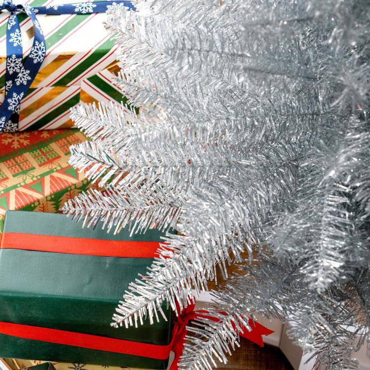 Alt View 9. PULUZ - 5ft Unlit Pencil Artificial Christmas Tree with Realistic Branches and 294 Tips, Plastic Base - Silver.