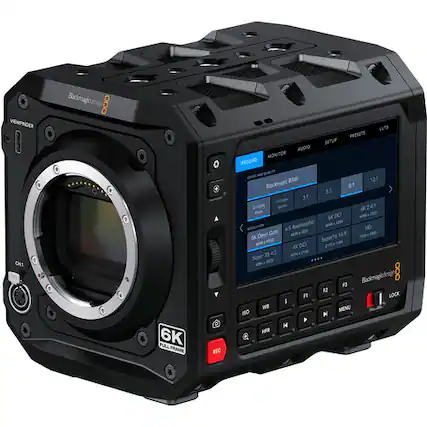 VIENFINDER Blackmagicdesign 0O AUDIO MONITOR RECORD SETUP PRESETS CUTS CLT 6K PULL FRAME REC WAR 121 Backmagic 81 S1 31 BK 241 5K DCI Anamorphic 1ae 65 HO Gate - 169 6K Open Super16 -S abea DO 4K 35 4.3 Super 0 Blackmagicdesign O8O F2 F1 LOCK S WS MENU ISO N 14 MIR
Blackmagic Design
6K
DCI 4K RAW