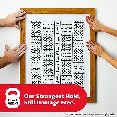 Our Strongest Hold, Still Damage Free:  
HEAVY WEIGHT  
*Compared to Command™ Large Picture Hanging Strips.