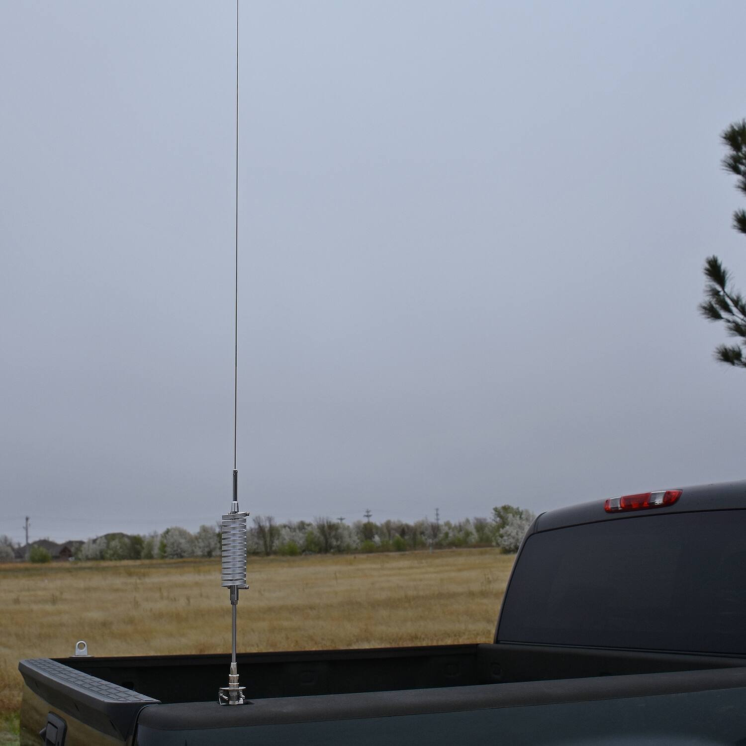 Back. Browning - 15,000-Watt High-Performance 25-30 MHz Broad-Band Flat-Coil CB Antenna, 63" Tall - Stainless Steel.