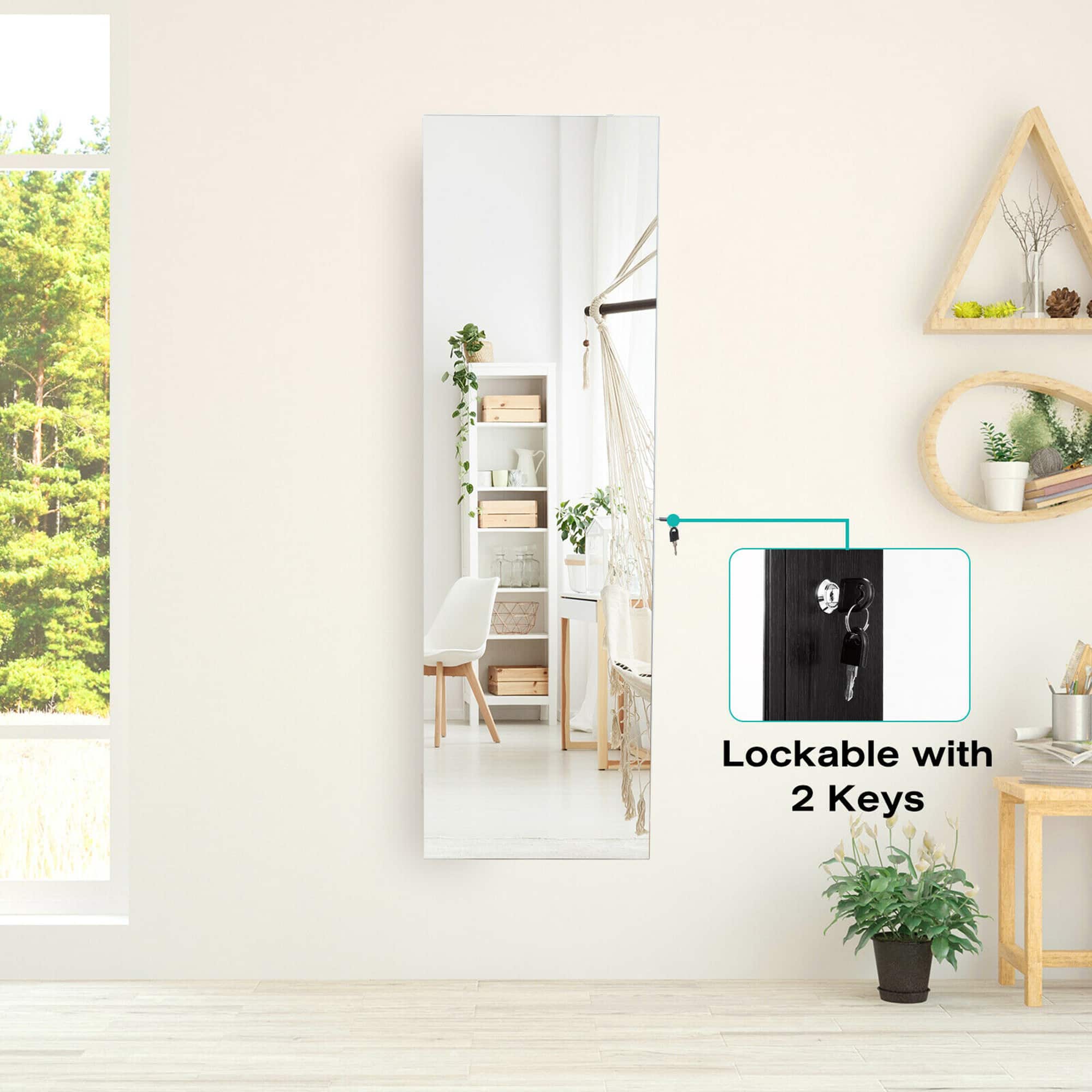 Lockable with 2 keys