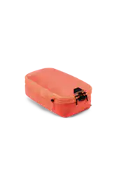 Peak Design - Packing Cube Small - Ibis - Angle_Zoom