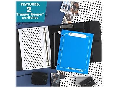 FEATURES:  
2 Trapper Keeper® portfolios