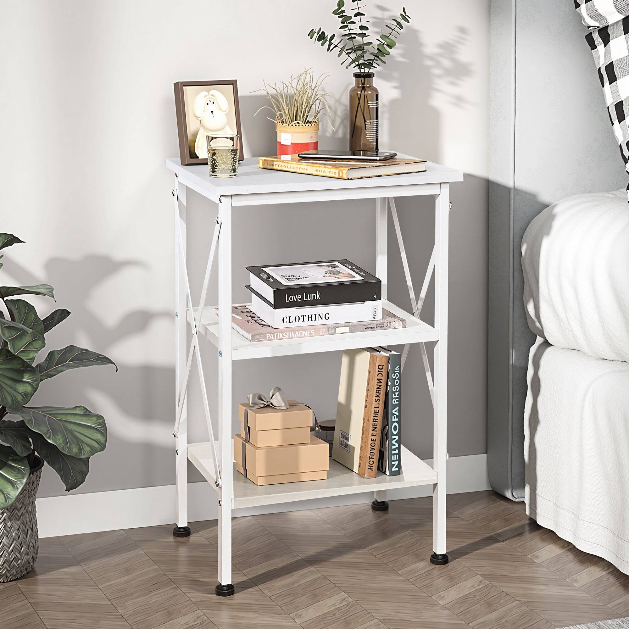 Love Lunk  
CLOTHING  
PATIKSHAQONES  
Dre  
ENERHEL  
SKANMDTO  
SKANN  
I  
ENERHEL  
HCFOVOE  
RASOSI  
NELWOPA