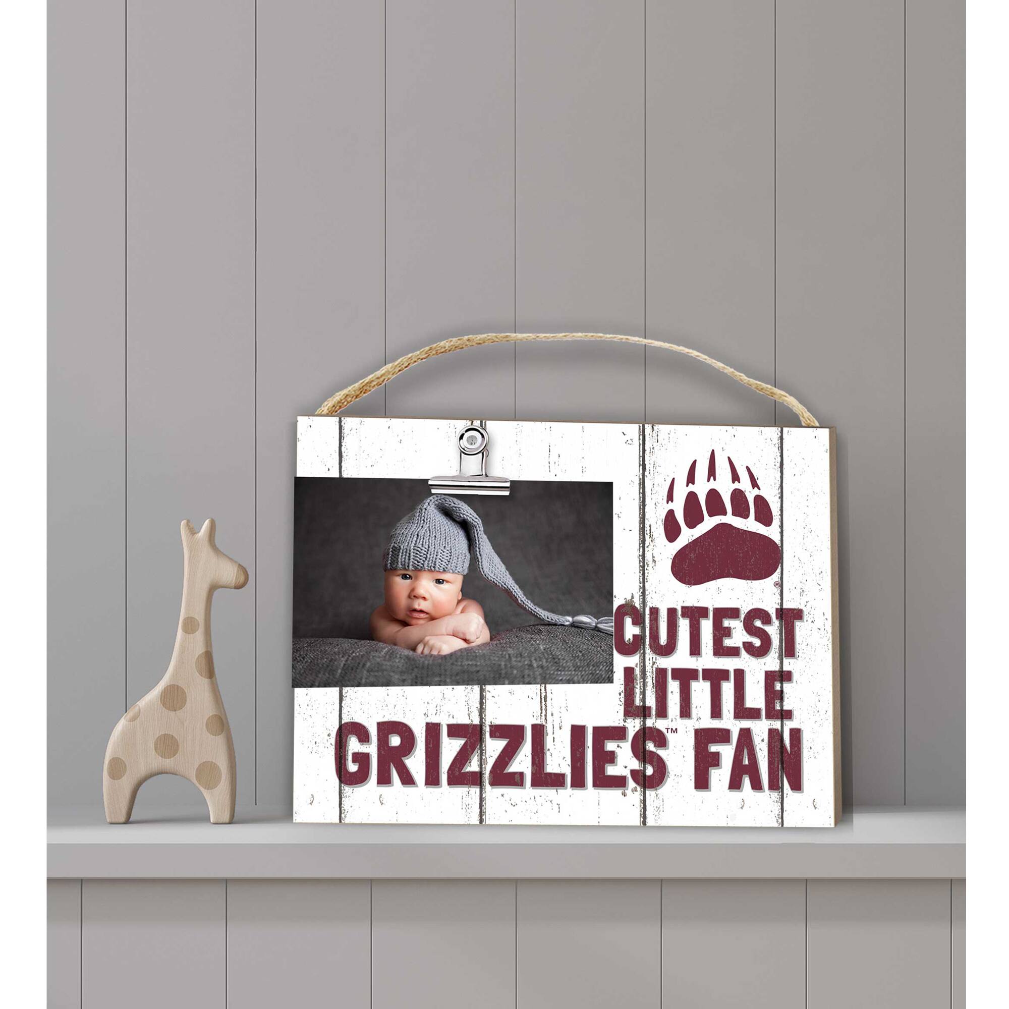 CUTEST LITTLE GRIZZLIES FAN