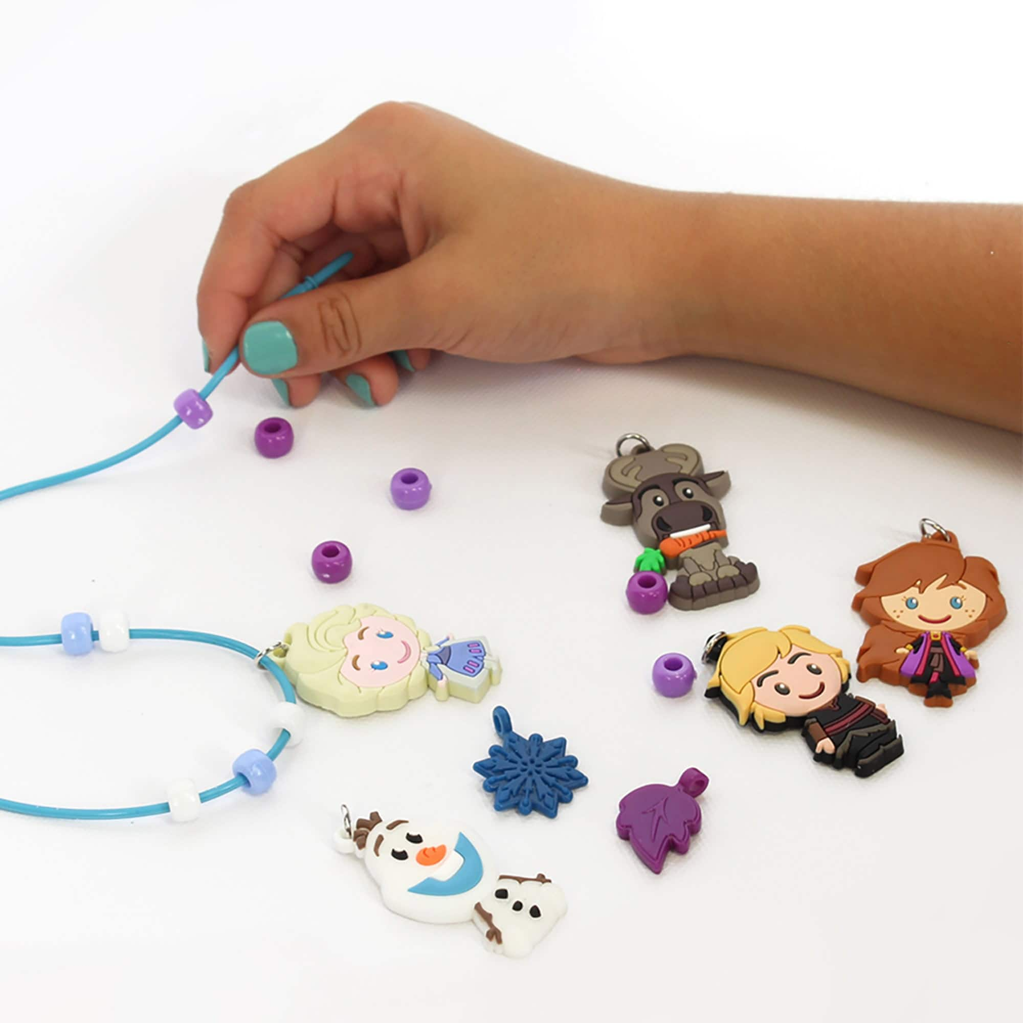 Best Buy: Tara Toys Disney: Frozen II DIY Necklace Activity Set with ...