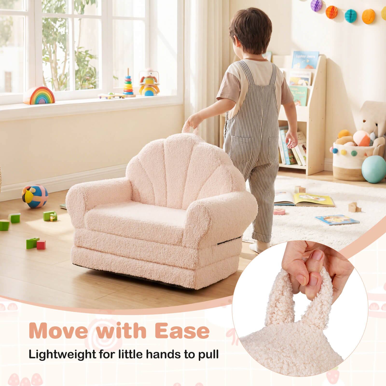 Move with Ease  
Lightweight for little hands to pull