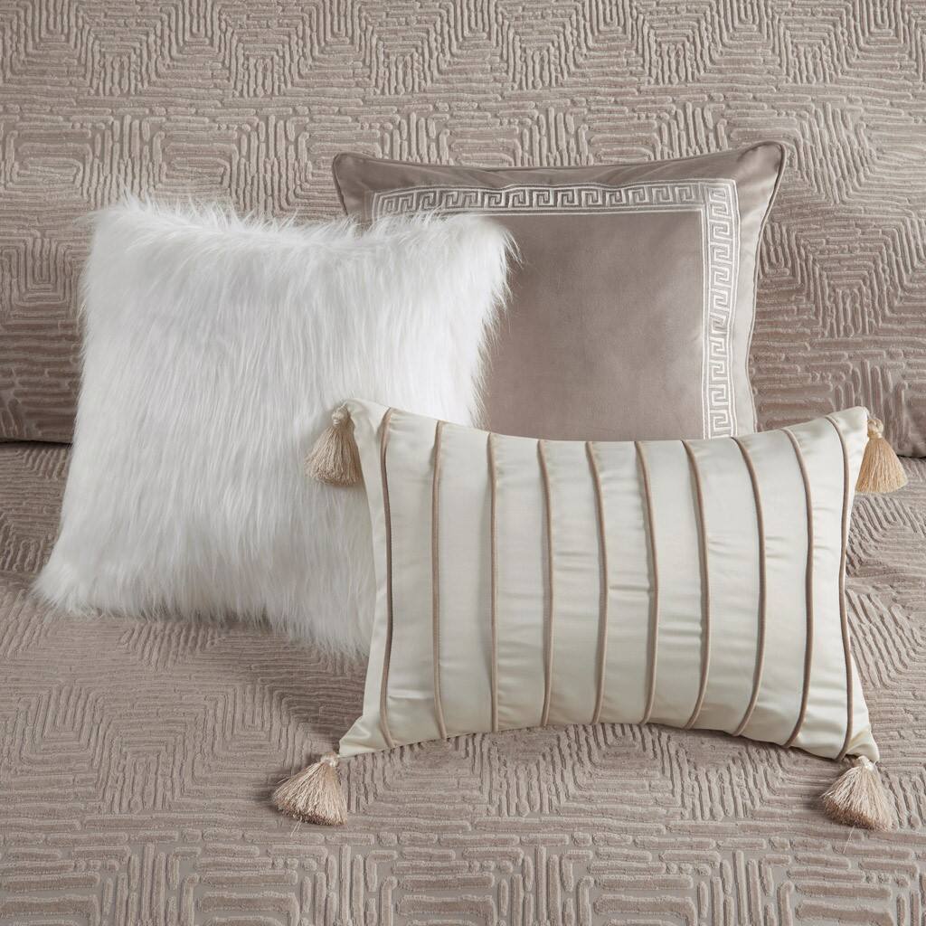 Alt View 3. Gracie Mills - Gracie Mills Harper Oversized Velvet Comforter Set - Beige.