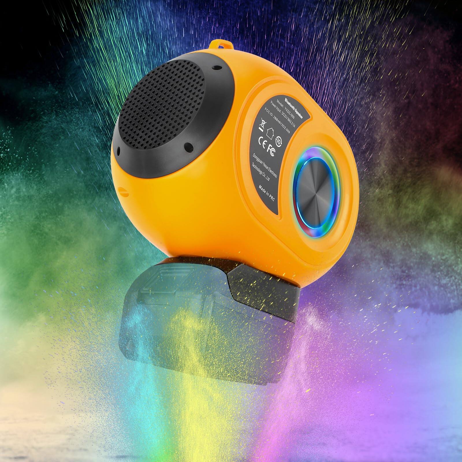 Sure, here is the corrected text:

---

**CE FCC**

**Designed by Yonghong**

**Made in PRC**

---

**Note:** The text appears to be part of a product label.