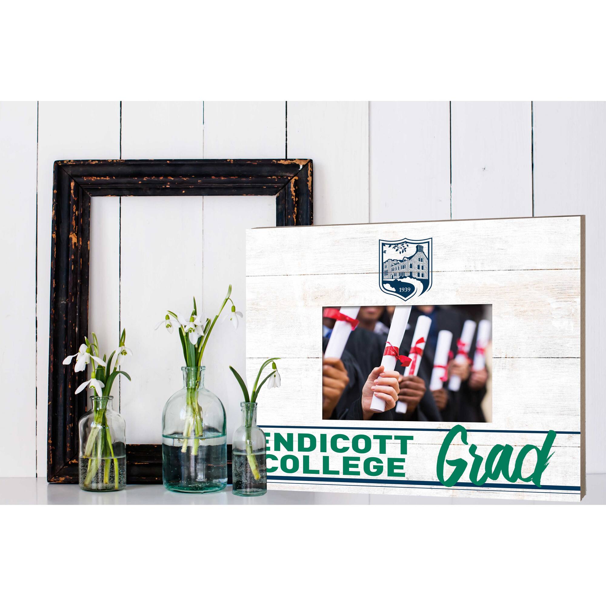 1929 1 NDICOTT COLLEGE Grad