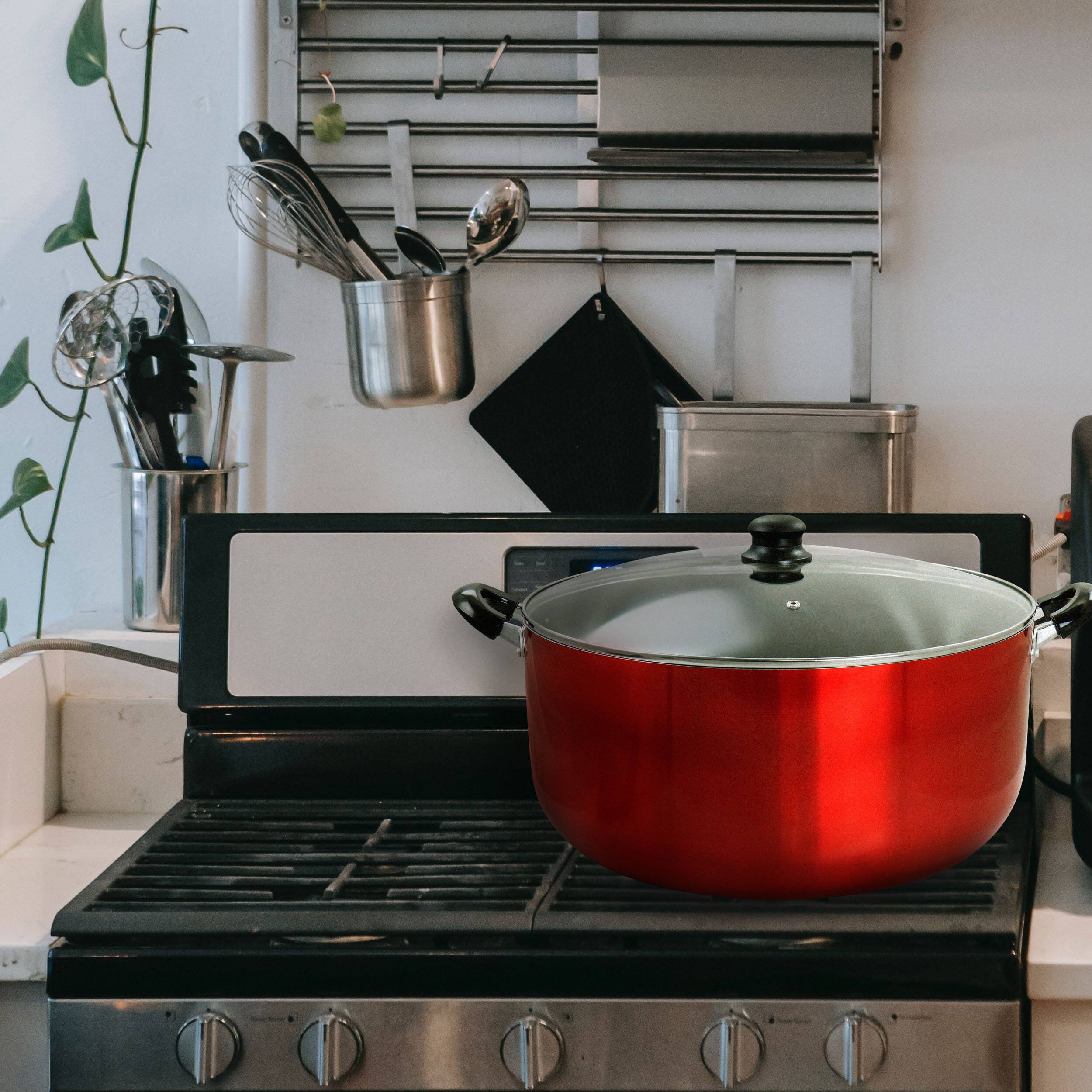 Alt View 5. Better Chef - Better Chef for Professional Results 24 Quart Heavy Gauge Aluminum Dutch Oven in Red - Red.