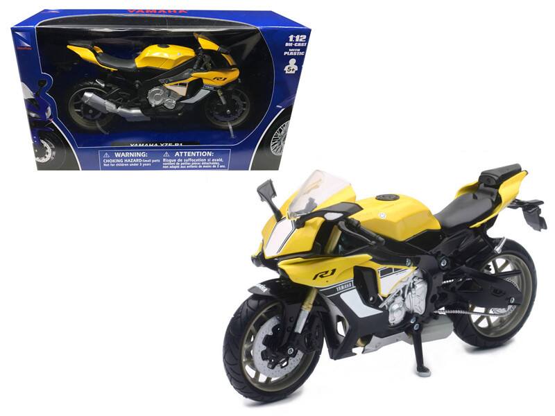 YAMAHA VYZE R1  
1:12  
DI-CAST  
STS PLASTIC  
5+  
R1  
WARNING: ATTENTION: CHOKING HAZARD-Small parts  
Risque de suffocation - evalez - fer ddres unda 1 years  
contbed - - detactubies