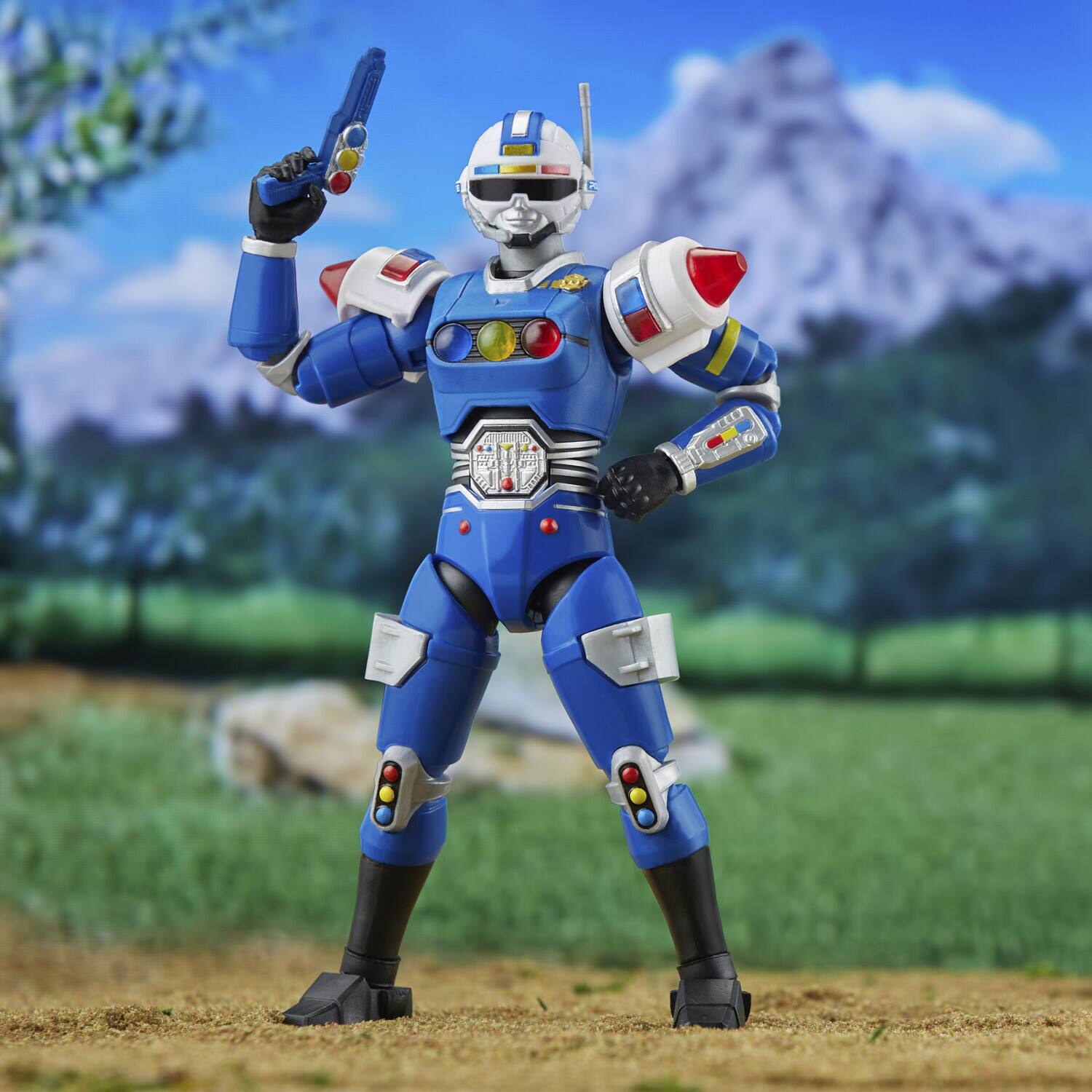 The text in the image is "E e TEL F T OOL FEM." 

Grouped and corrected, it appears to be: "E e TEL F T OOL FEM." 

However, without additional context, it's unclear what this text represents.