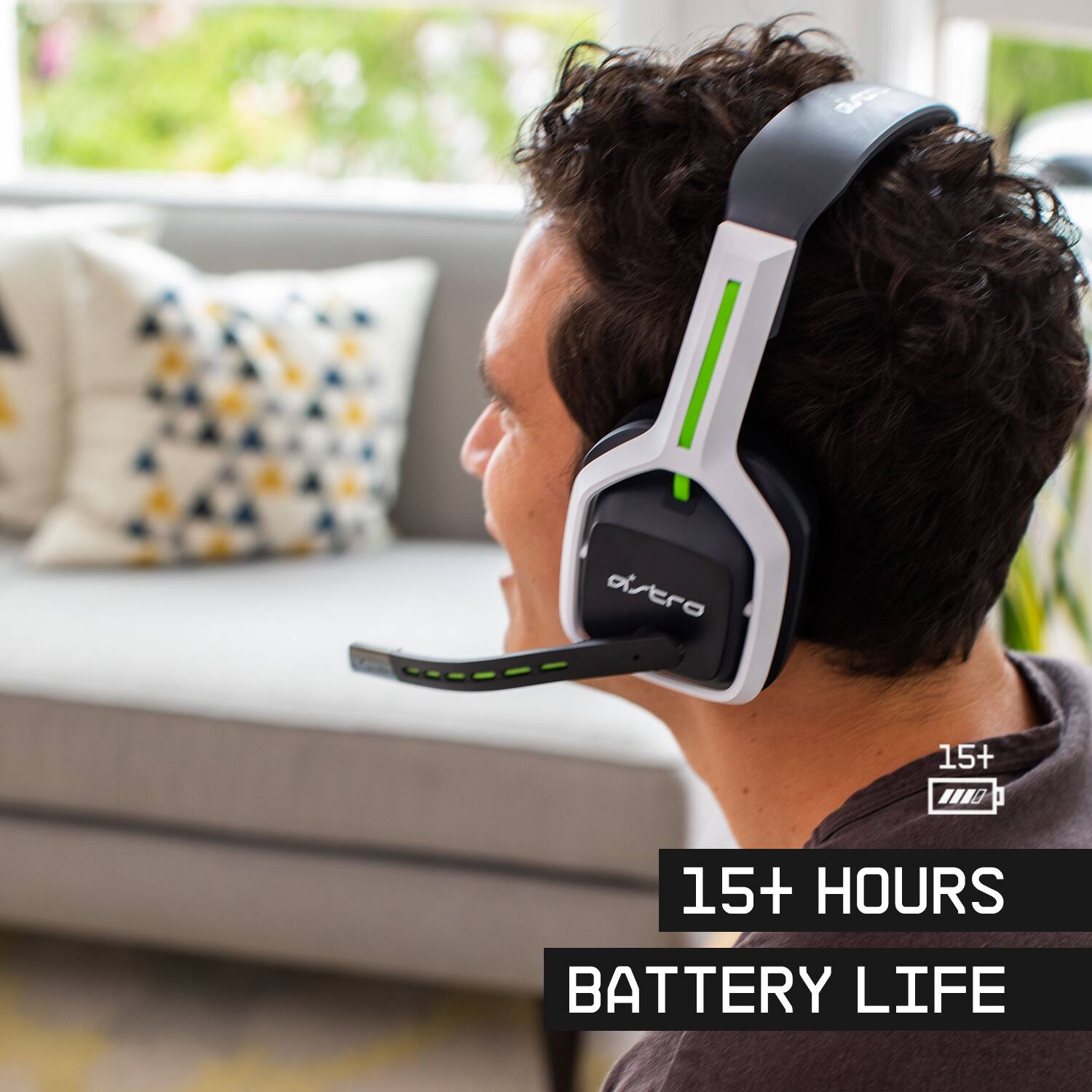 "Etro 15+ hours battery life"