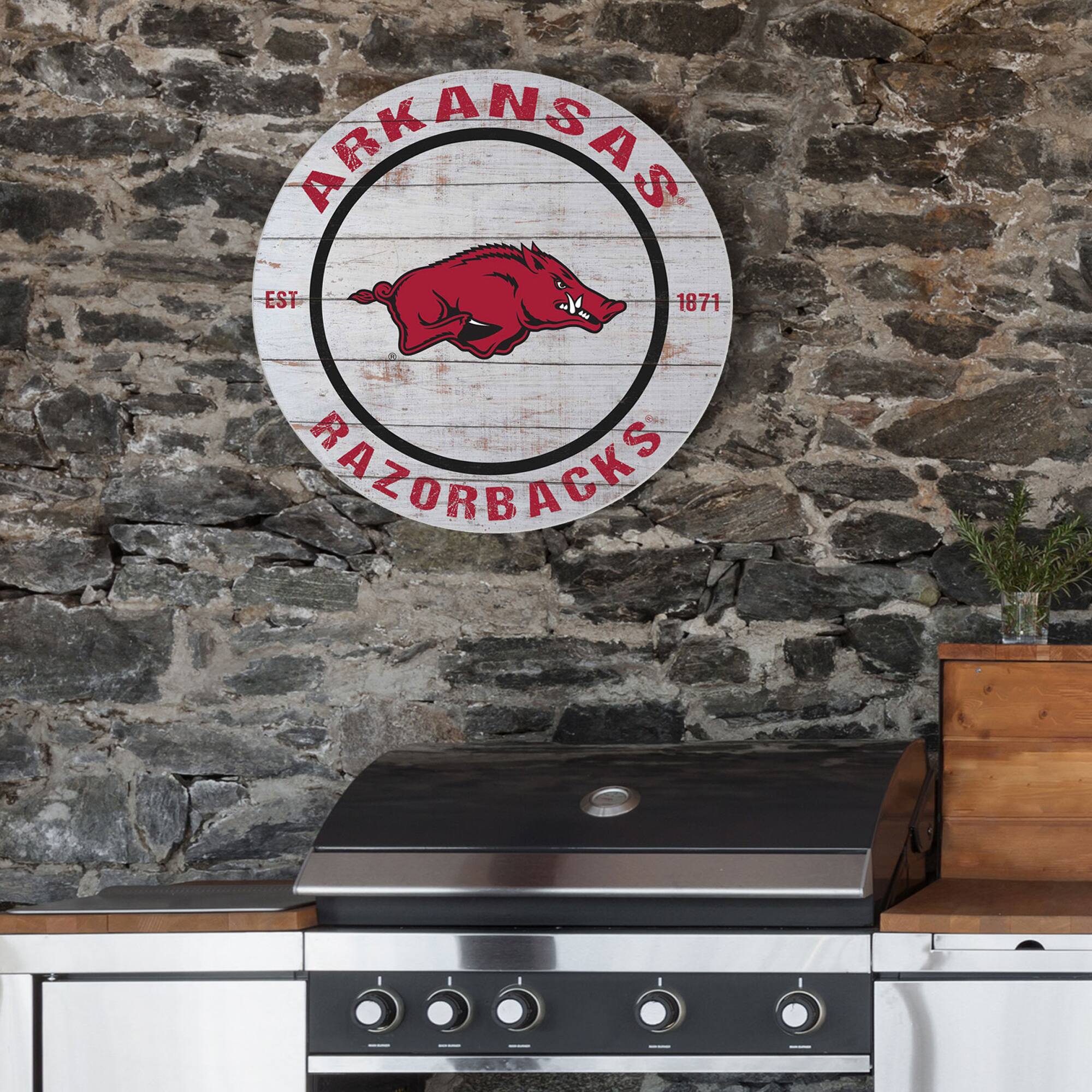 ARKANSAS  
EST 1871  
RAZORBACKS