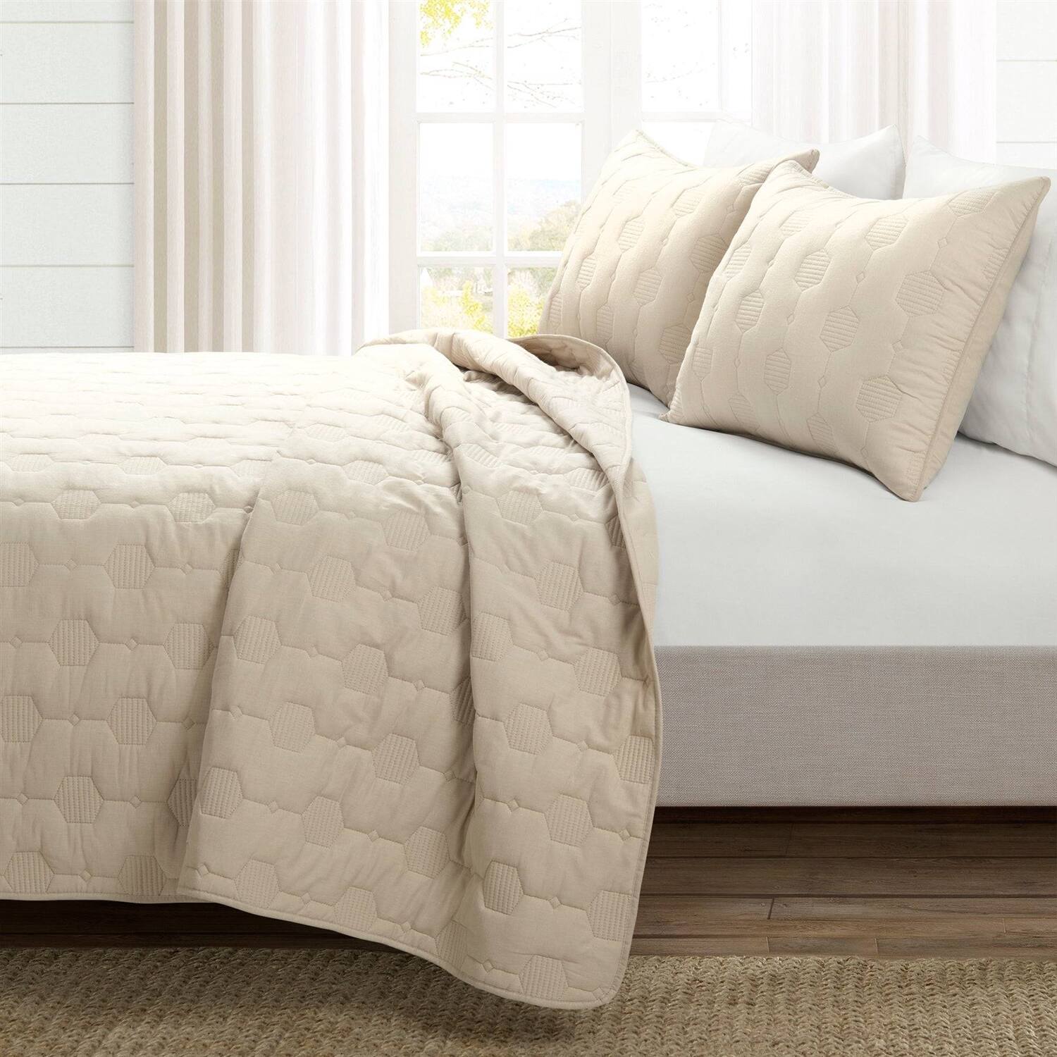 Angle. Hivvago - Full/Queen size Lightweight Beige Textured Cotton 3 Piece Quilt Set - Beige.