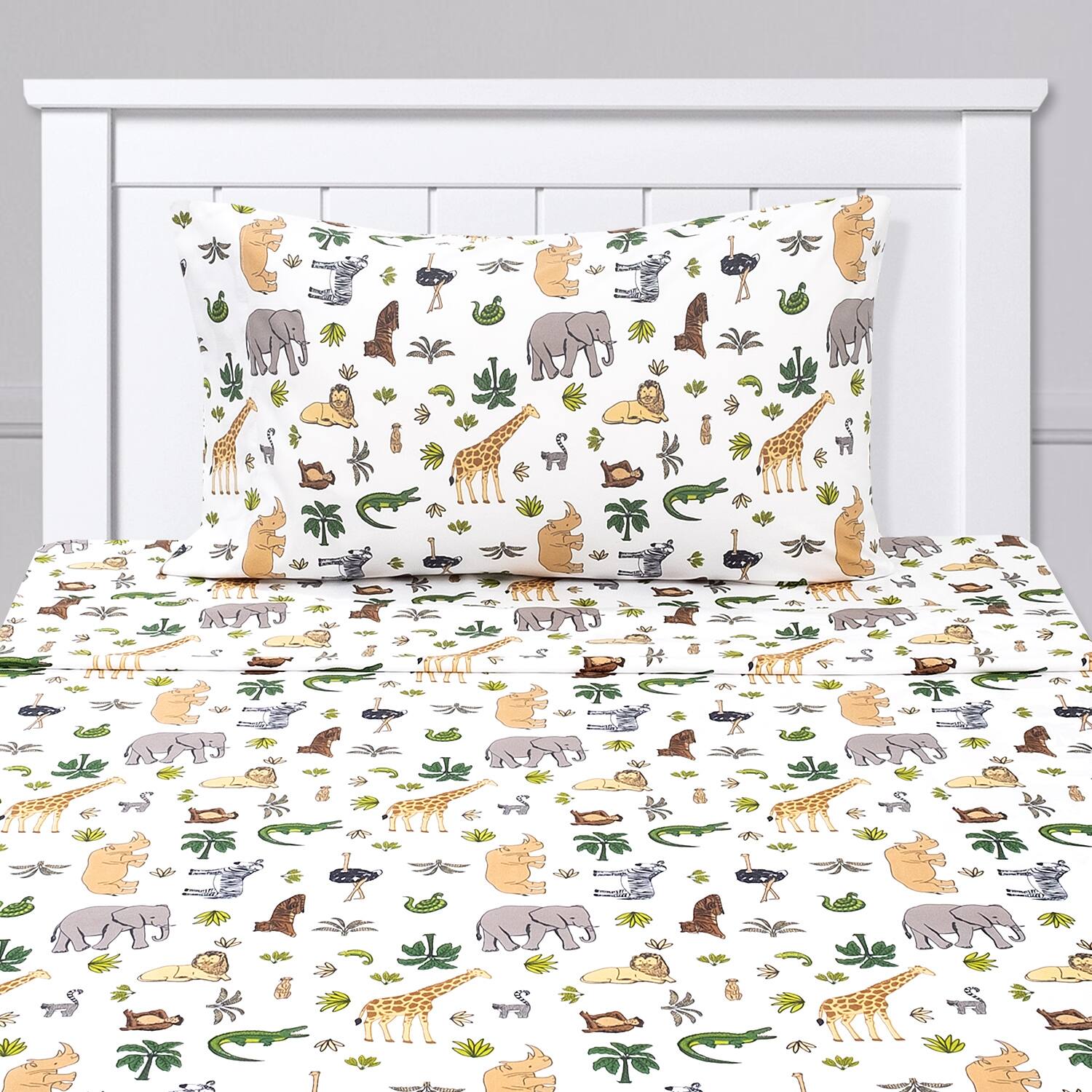 Angle. Sweet Home Collection - Kids' Printed Classic & Bright Ultra Soft Microfiber Sheet Sets - Full - Wild Animals.