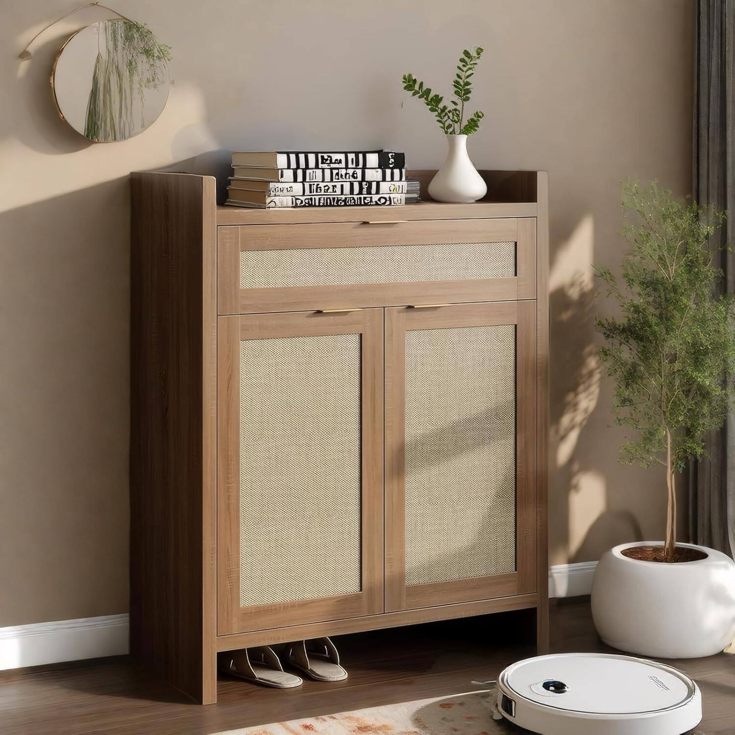 The text on the image appears to be a mix of letters and numbers, possibly from a reflection or a distorted source. Here is the corrected and grouped version:

- "G u dine CN LE IBRE I Y 1 fI Dall LNIO saml 50"

This doesn't form coherent words or phrases, so it might be a random string or a reflection of something else.