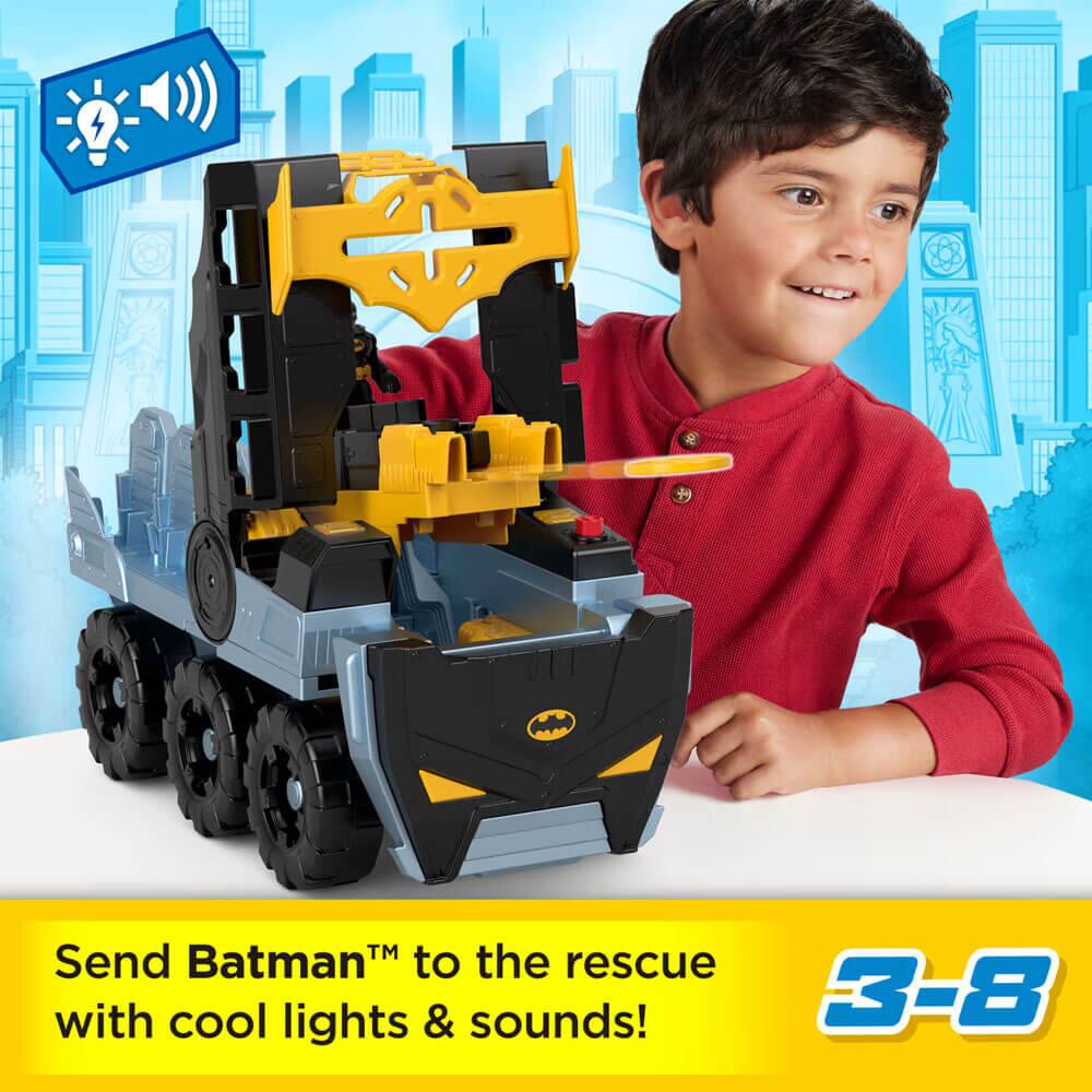 Send Batman™ to the rescue with cool lights & sounds!  
3-8