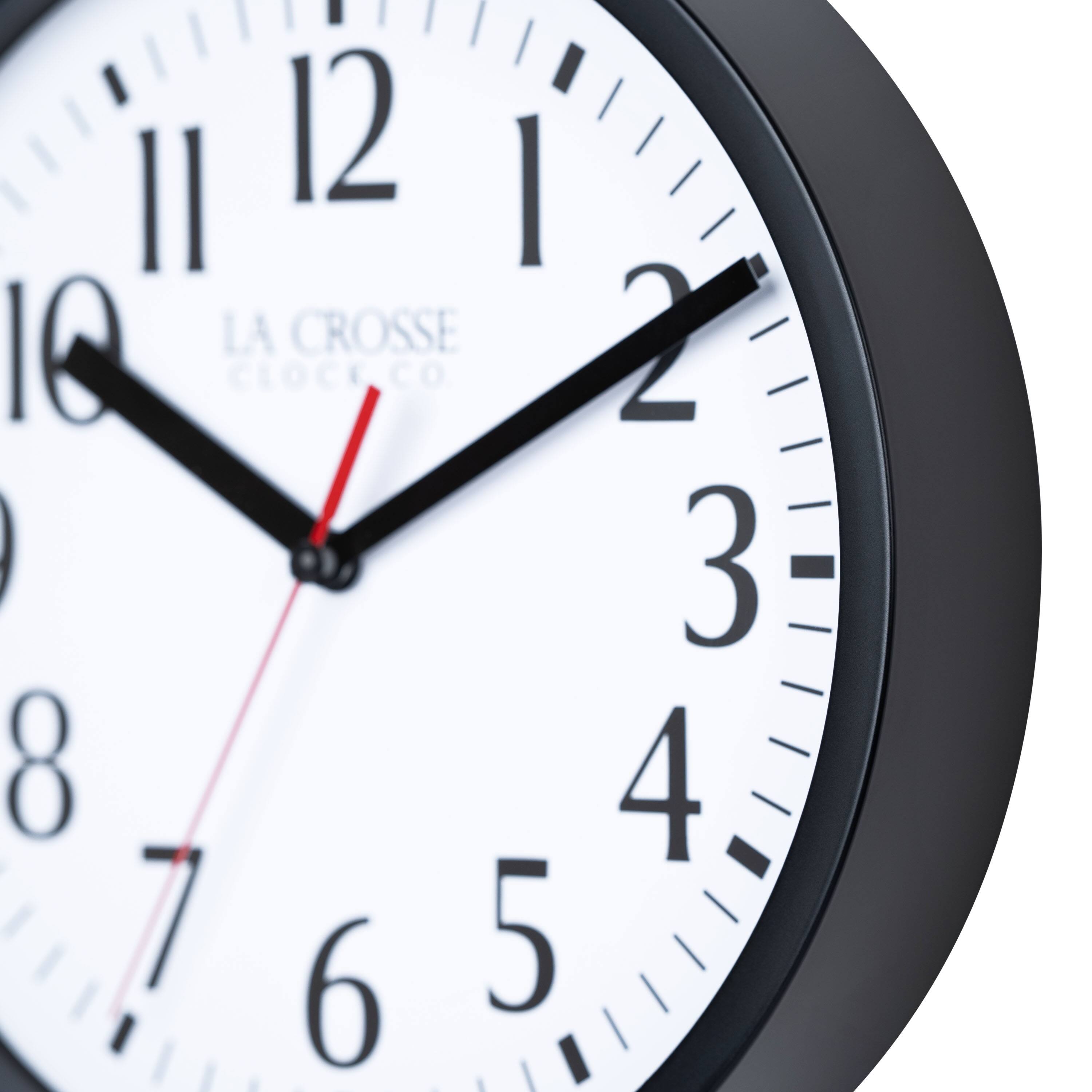 II 12 I I IQ LA CROSSE CLOCK CO | 3 8 4 7 6 5