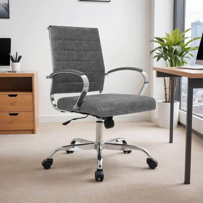 Angle. LeisureMod - Benmar Modern Leather Office Desk Chair with Ribbed Seat Design and Steel Frame Computer Chair - Charcoal.