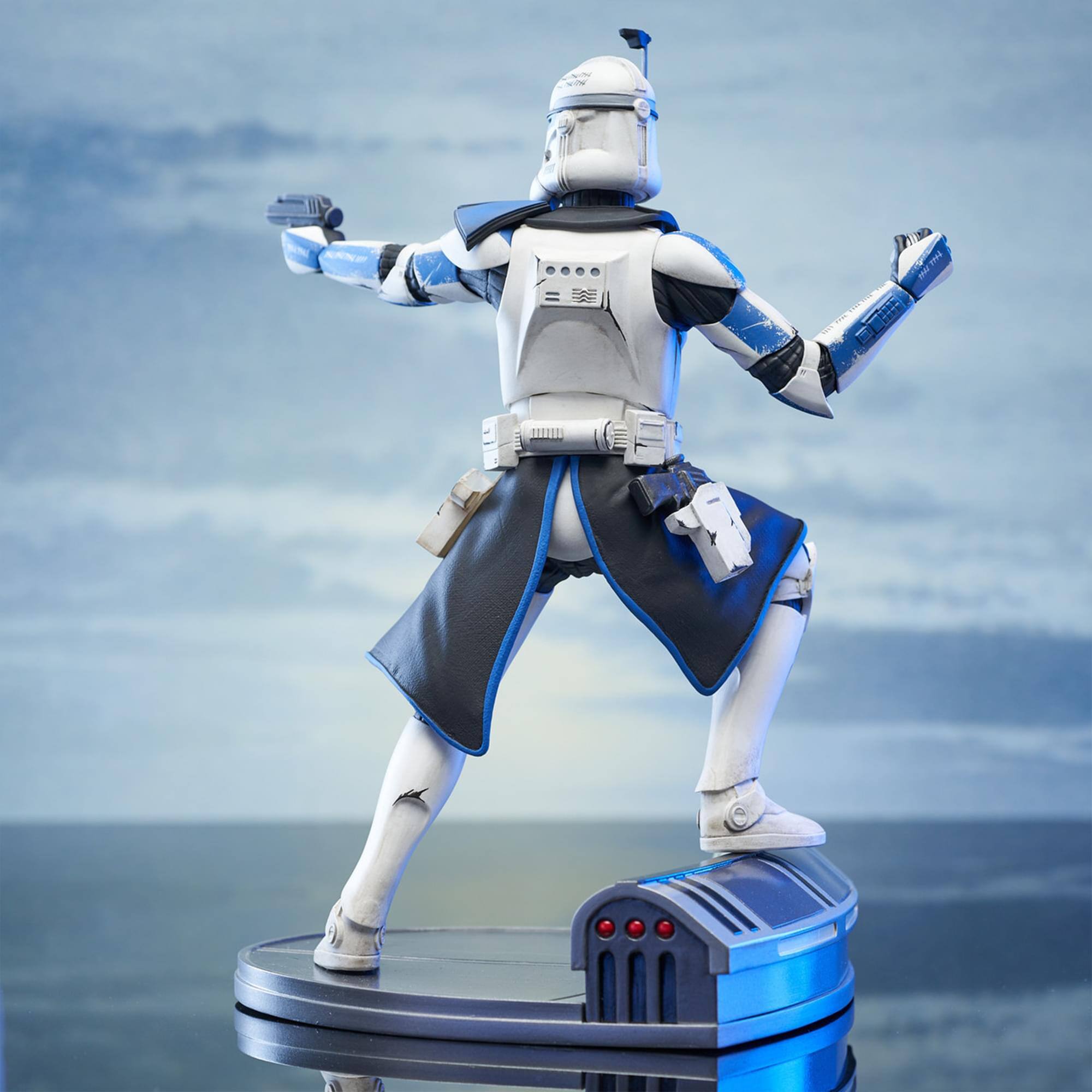 Alt View 3. Diamond Select Toys - Star Wars Premier Collection Captain Rex Statue 10 Inch Resin Statue - Grey.