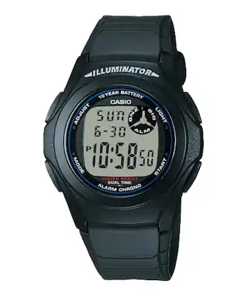 ILLUMINATOR 10 YEAR BATTERY CASIO TEULOA 5UR BNZ BIQ LIGHT 6-30 ALM P 1 MODE 10:58 50 START WATER RESIST DUAL TIME ALARM CHRONO