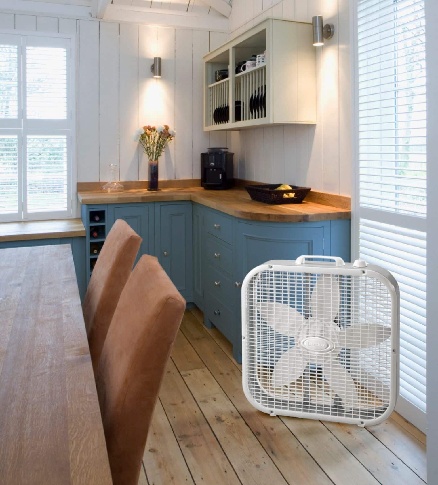 Alt View 11. Lasko - 20 in. Air Circulating Box Fan with 3 Speeds - White.