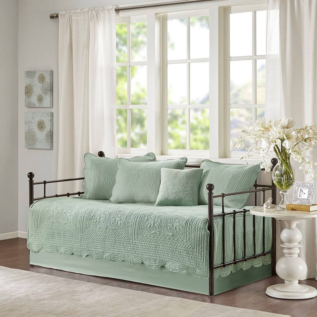 Alt View 1. Gracie Mills - Gracie Mills Salvatore 6-Piece Reversible Cottage-Inspired Scalloped Edges Daybed Set - Seafoam.